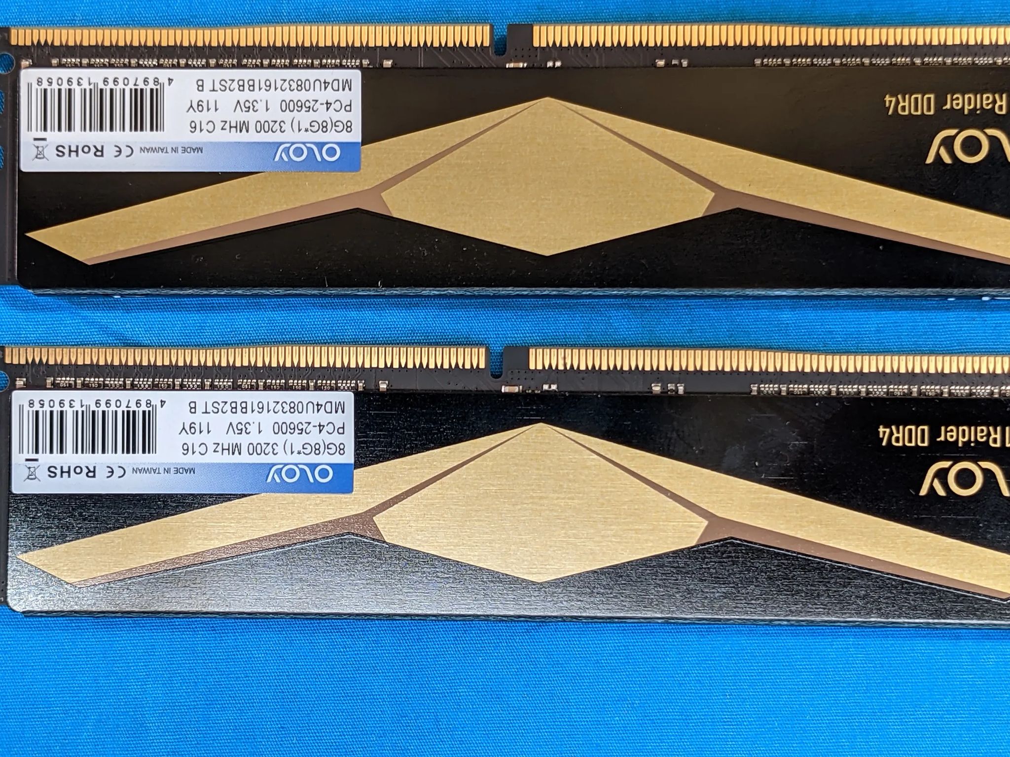 OLOy B-21 Raider 16GB (2x8GB) DDR4 3200MHz PC4-25600 C16 1.35V Desktop RAM MD4U0832161BB2ST B
