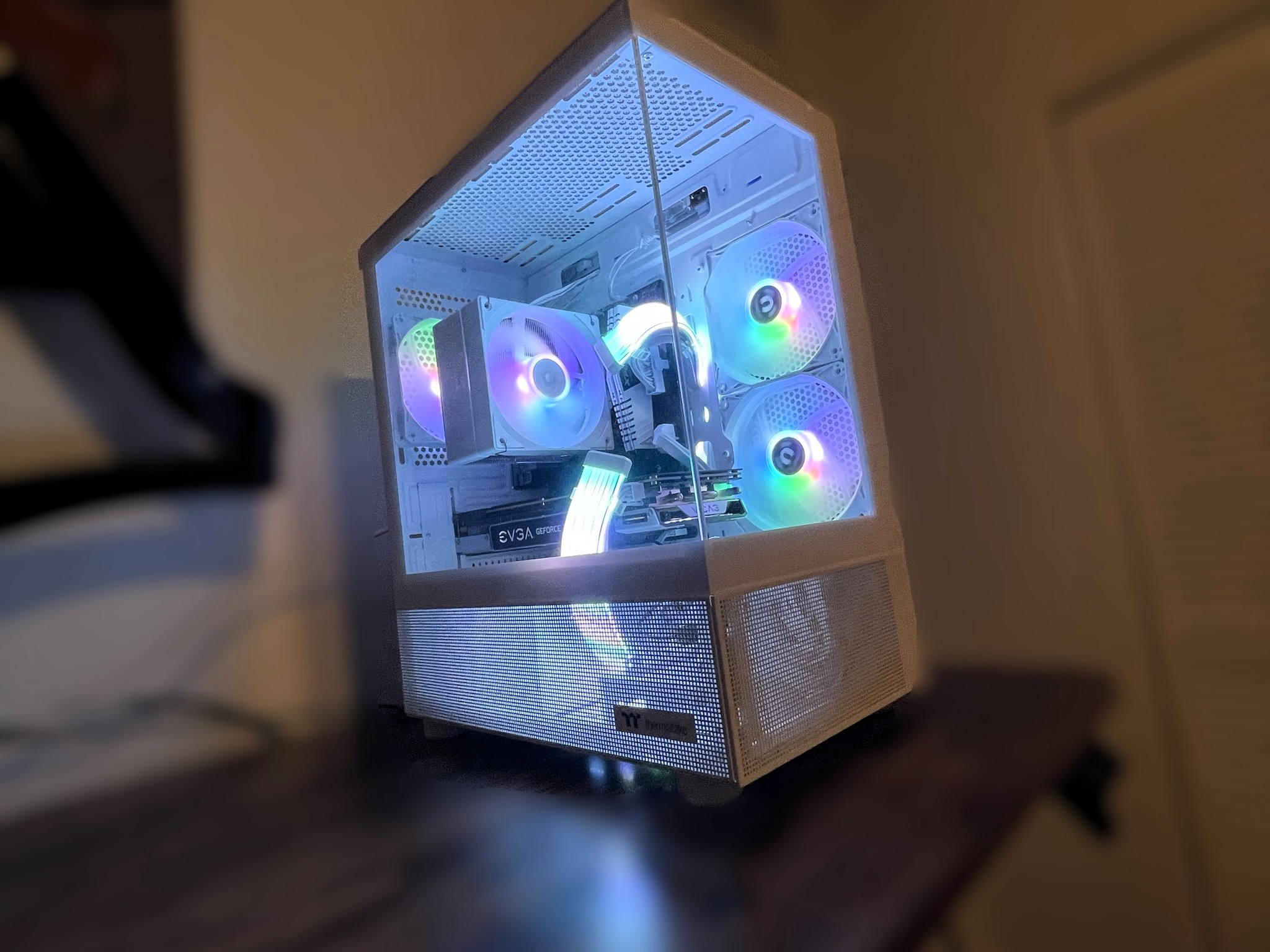 🔥 White RGB Gaming PC | Ryzen 5 5500 | GTX 1070 FTW 8GB | 16GB RAM | Dual SSD