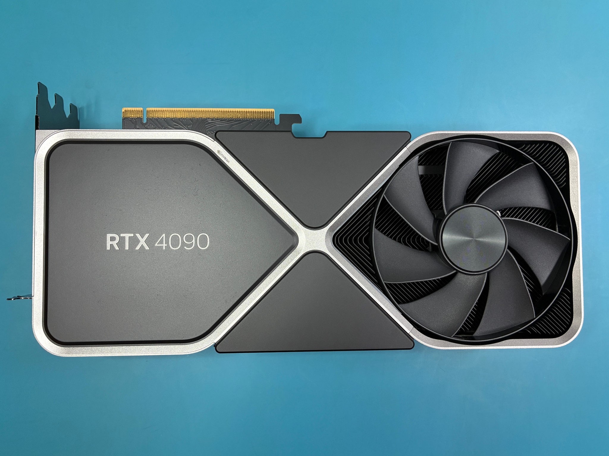 NVIDIA Founders Edition GeForce RTX™ 4090 24GB VRAM (GPU)