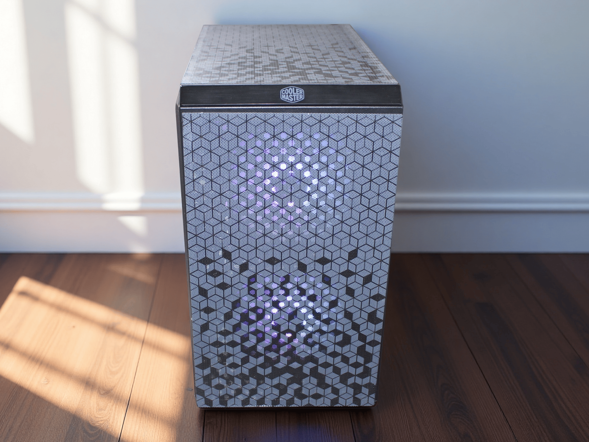 Super Clean E-Sports Bomber | Ryzen 5 3600X | ROG Strix RX 580 3 Fan | 16GB Corsair DDR4