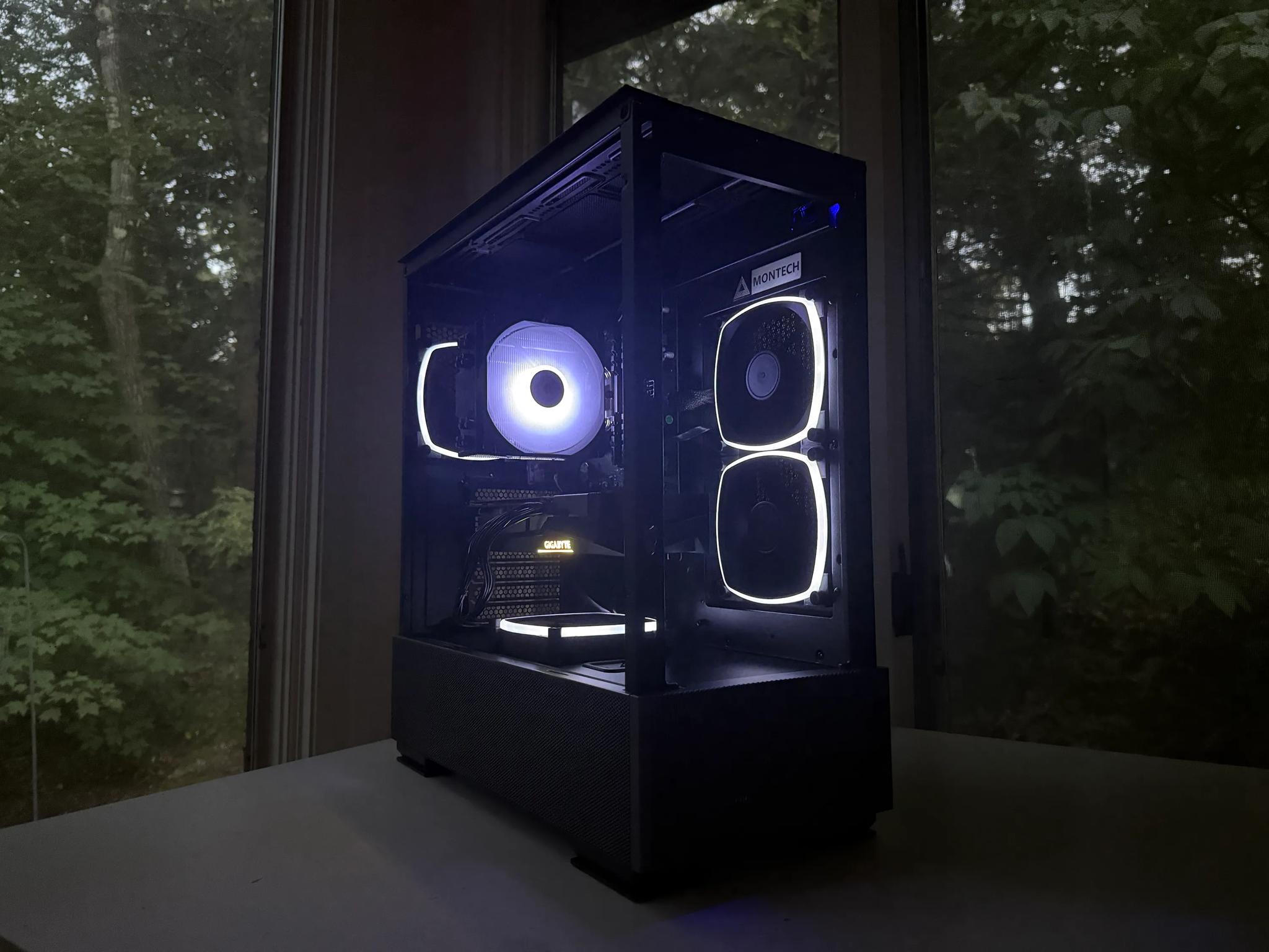 RX 6600XT / Ryzen 5 3600 | WIFI | 1TB HDD + SSD | 16GB Ram | Windows 11 Activated