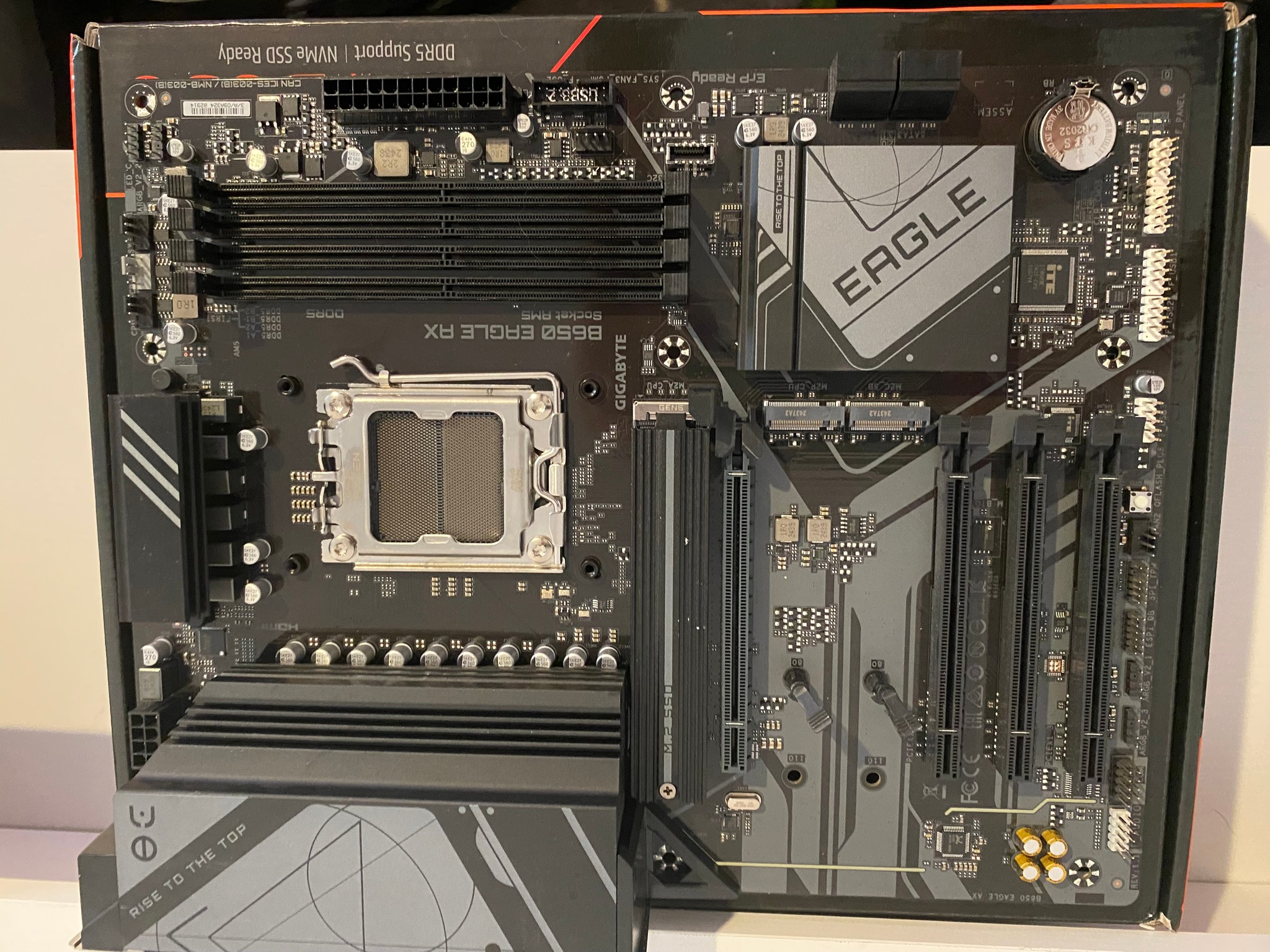 Gigabyte b650 eagle ax