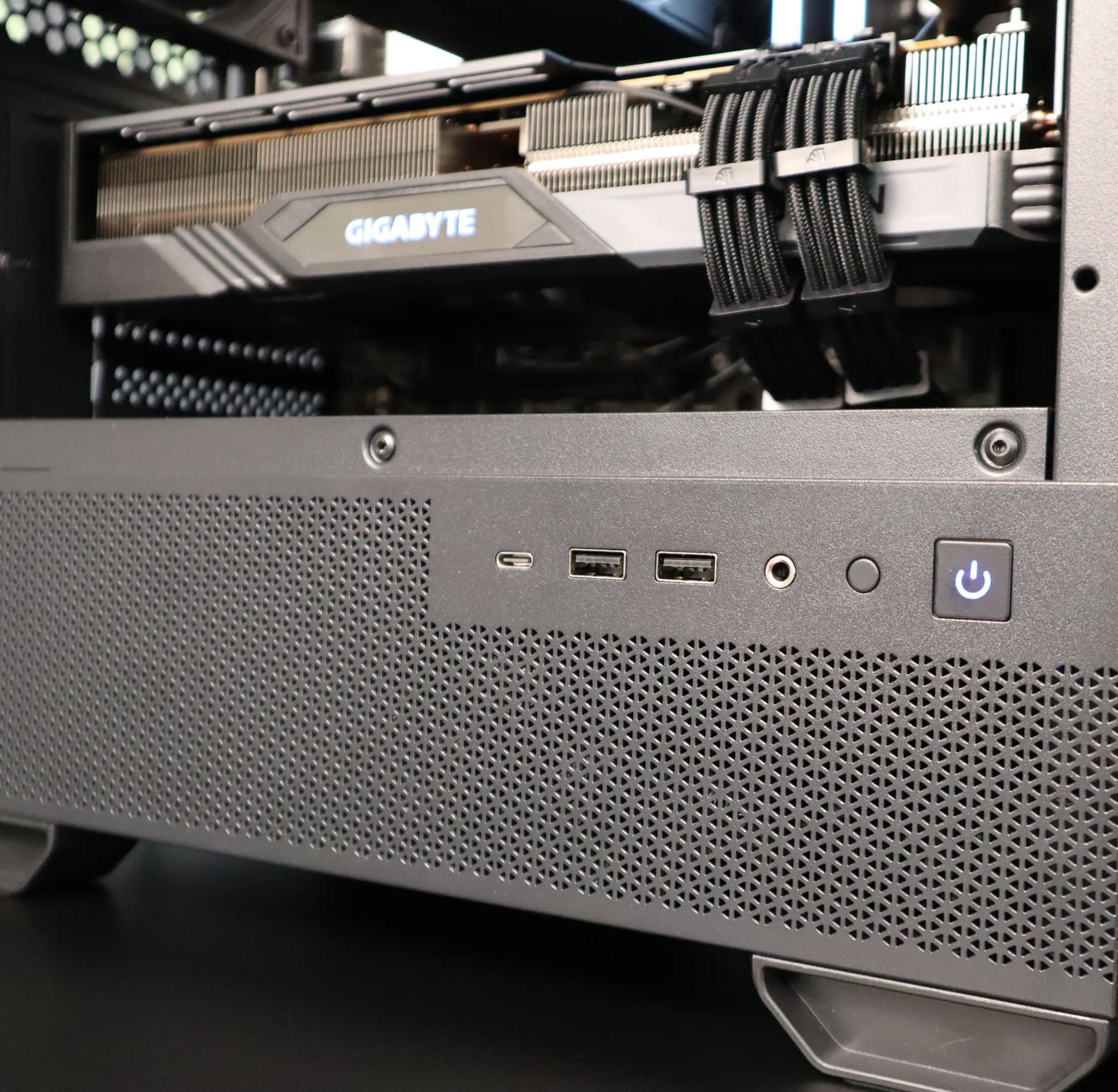 New Gaming PC | Ryzen 5 9600X | RX 7700XT | 32GB RAM | 1TB | WiFi | All Brand New