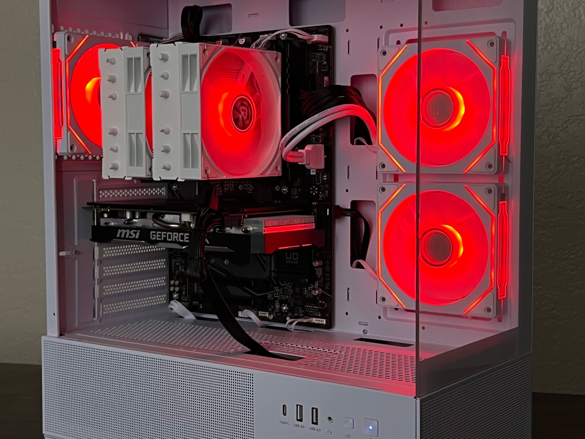 i5-11400F | RTX 2060 | 32GB Patriot RAM | 525GB SSD