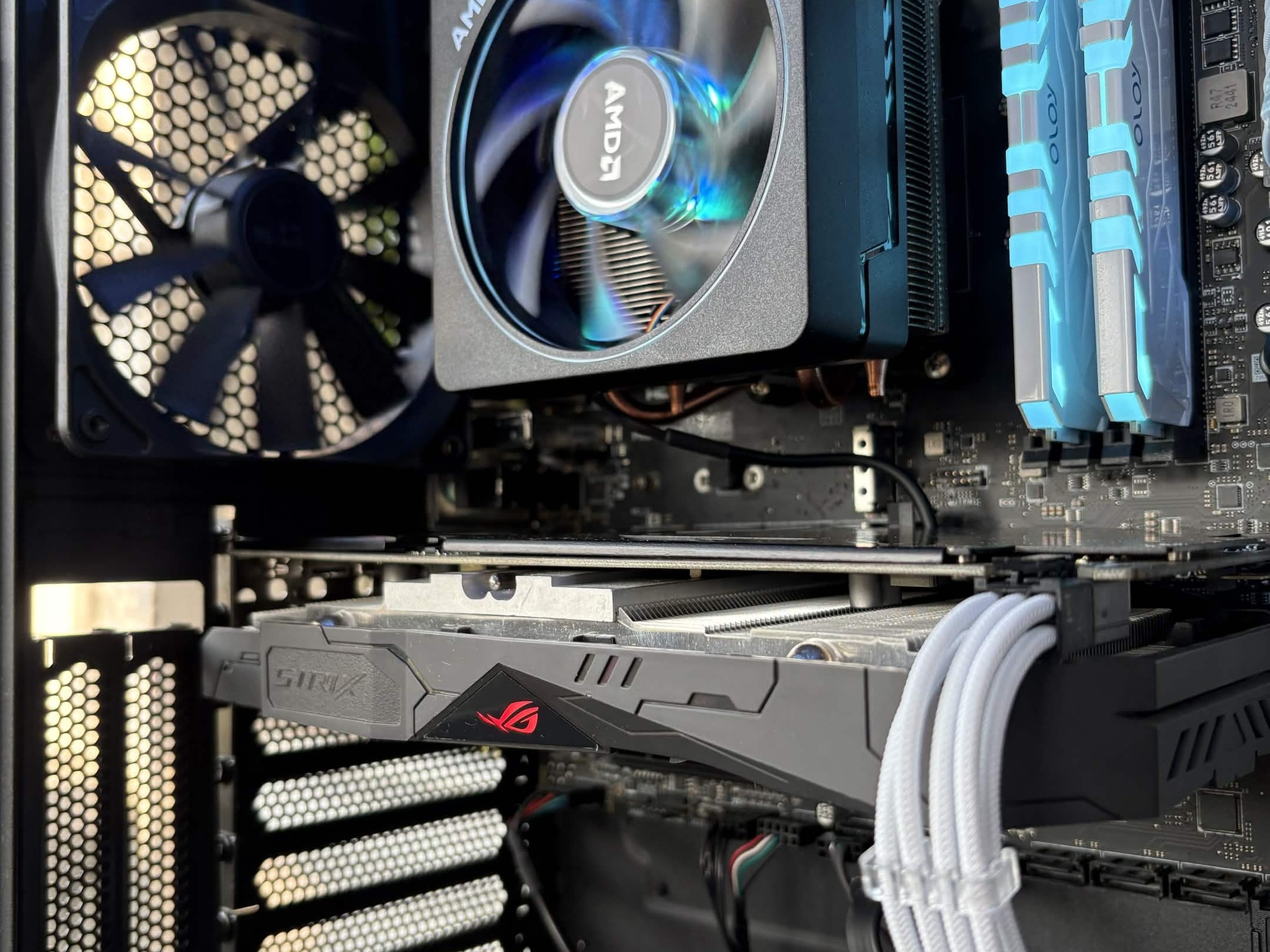 Black Cat Customs Frostclaw | Ryzen 5 2600 | GTX 1050 Ti | 16GB RAM | 1.2TB Storage