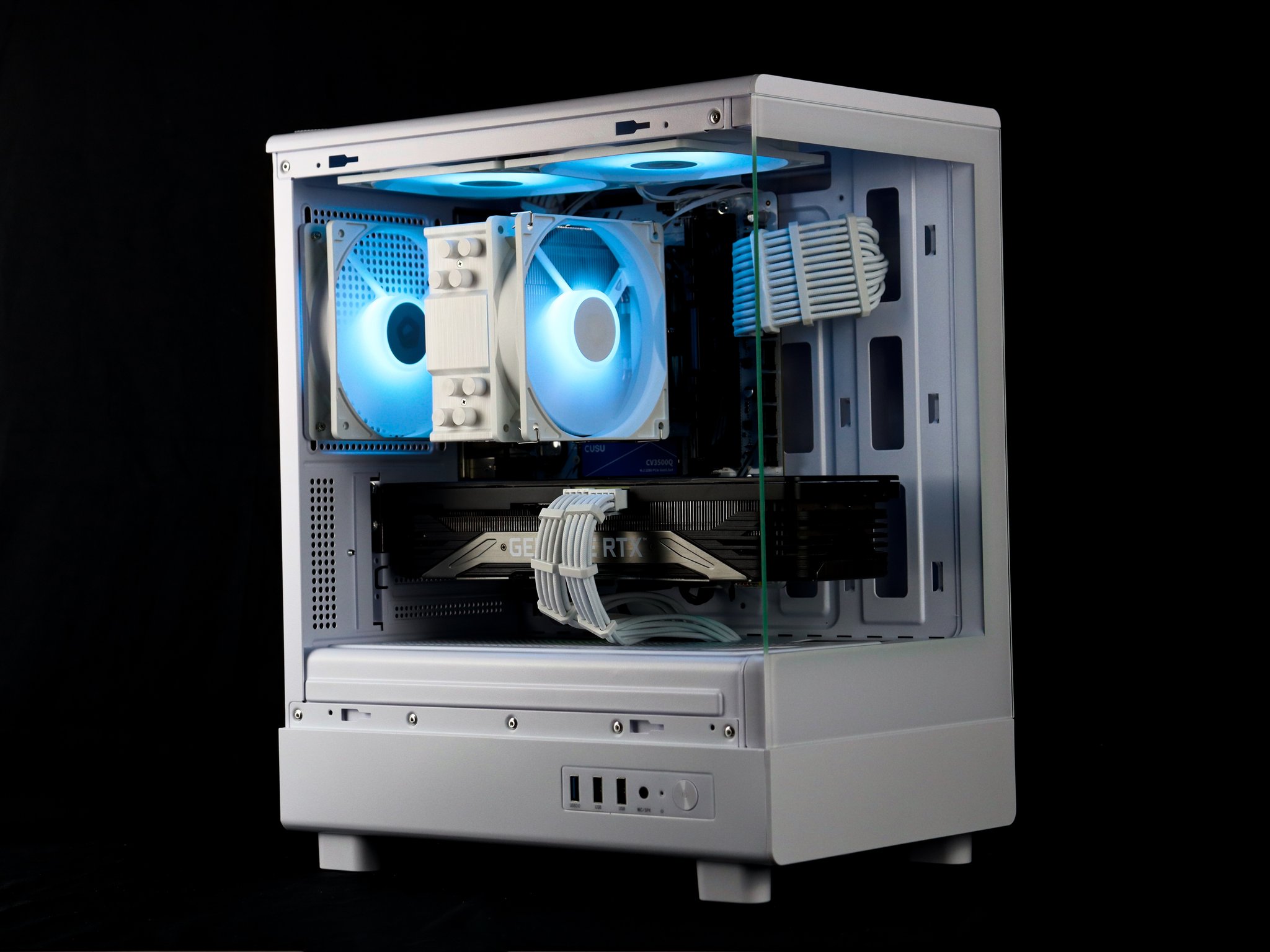 🧊❄️🧊 White Gaming PC – RTX 3070, Ryzen 7 3700X, 16GB RAM, 1TB NVMe SSD - WiFi, BlueTooth - 🧊❄️🧊