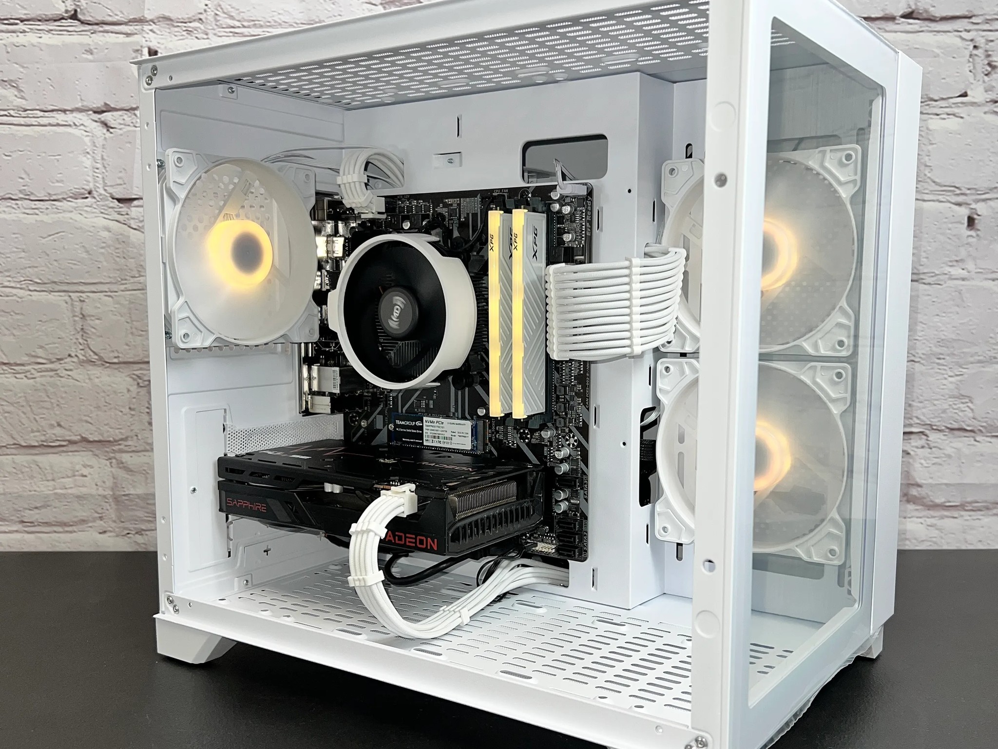 Ryzen 5 3600 RX 6600 16GB RAM 1TB M.2 Wifi 5 Bluetooth Window 10 Gaming PC