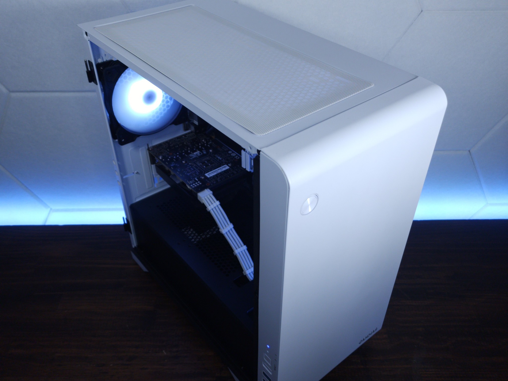 💙🤍GTX 1660 | i3 10100F | 16GB 3200MHz | 512GB NVMe