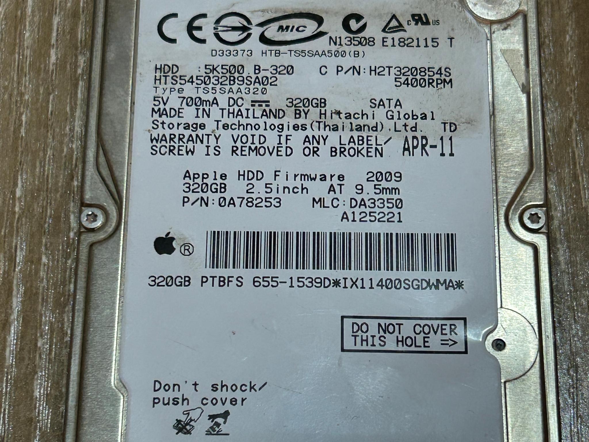 APPLE HITACHI HTS545032B9SA02 320GB SATA HARD DRIVE P/N: 0A78253  MLC: DA3350