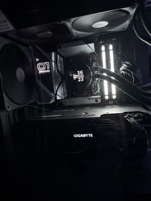 Extreme High End AM5 Build