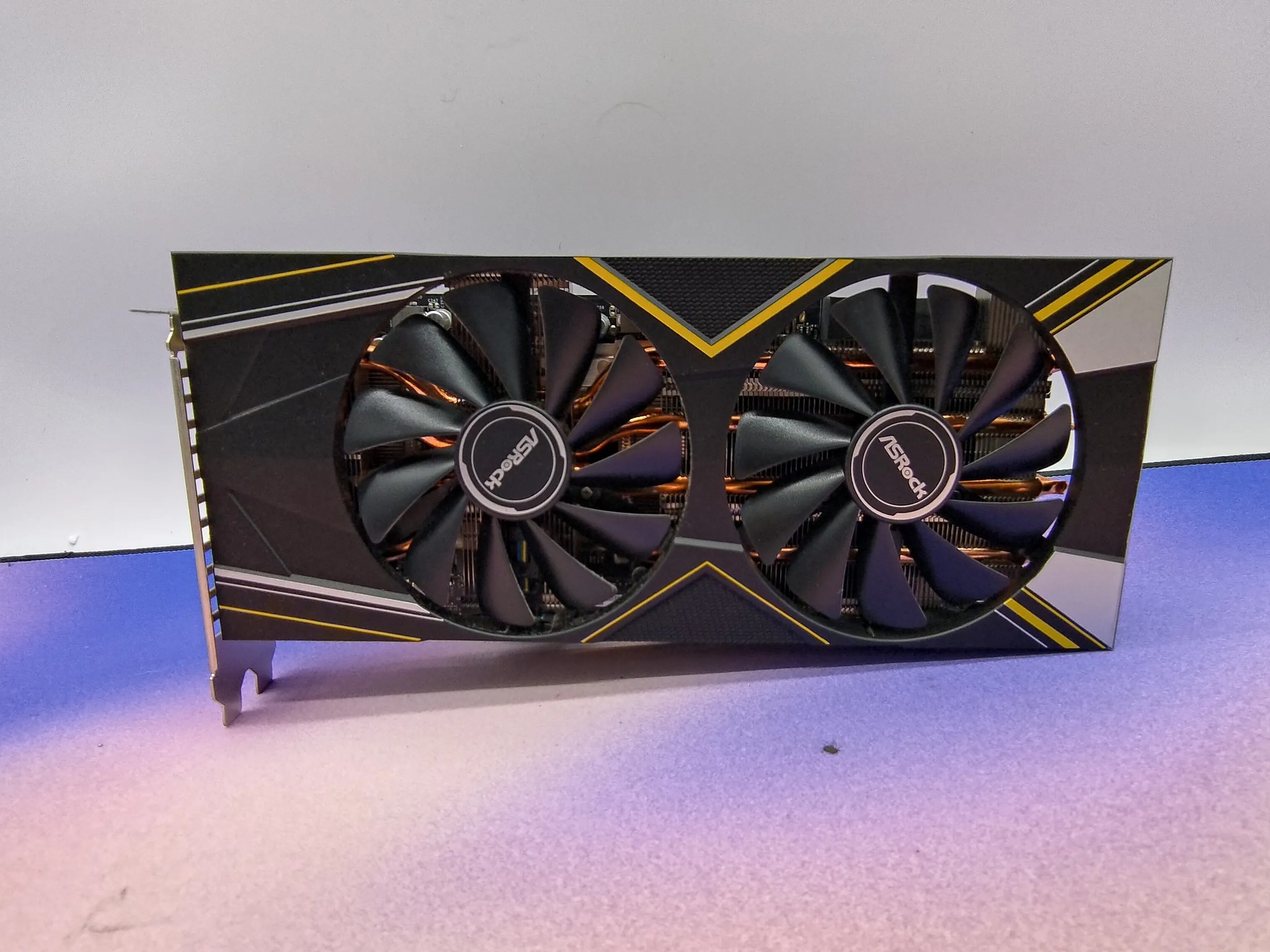 ASRock RX 5700XT Challenger-D