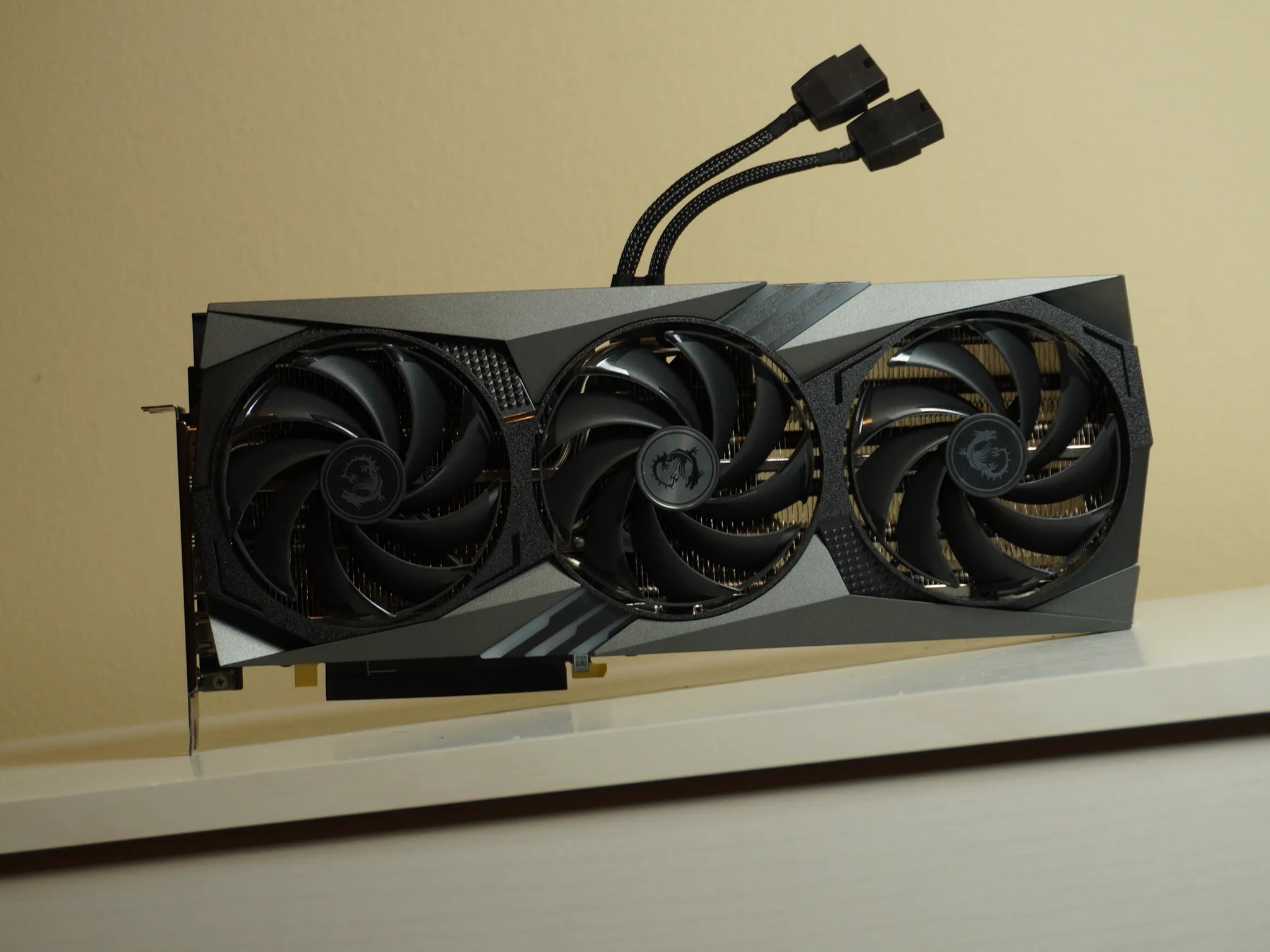 MSI Gaming GeForce RTX 4070 12GB GDDR6X PCI Express 4.0 ATX Video Card RTX 4070 GAMING X TRIO 12G