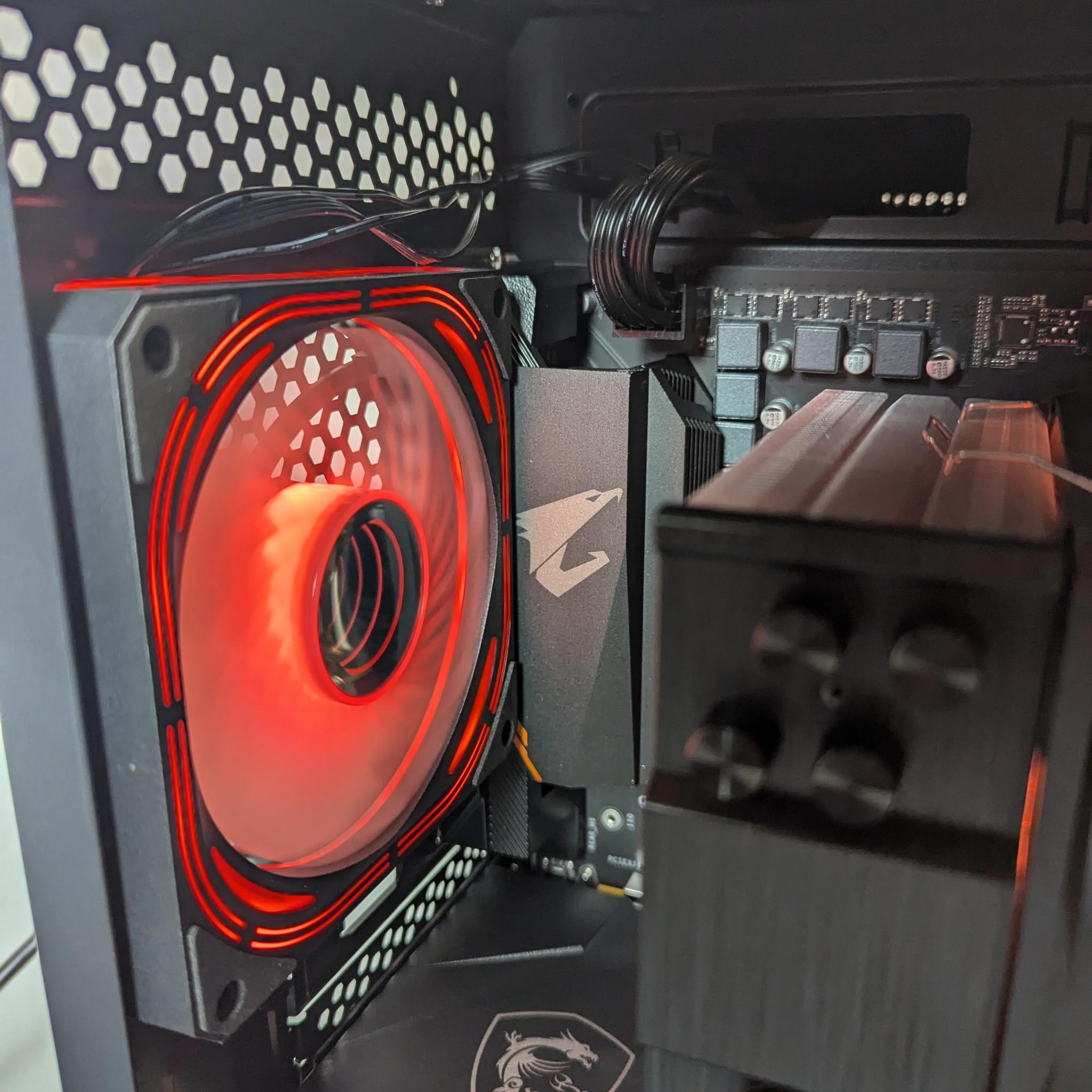 Black OPs Gamer for Black Friday - Ryzen 5 5600X + RTX 3060 + 16 GB DDR4 + 1 TB NVME SSD