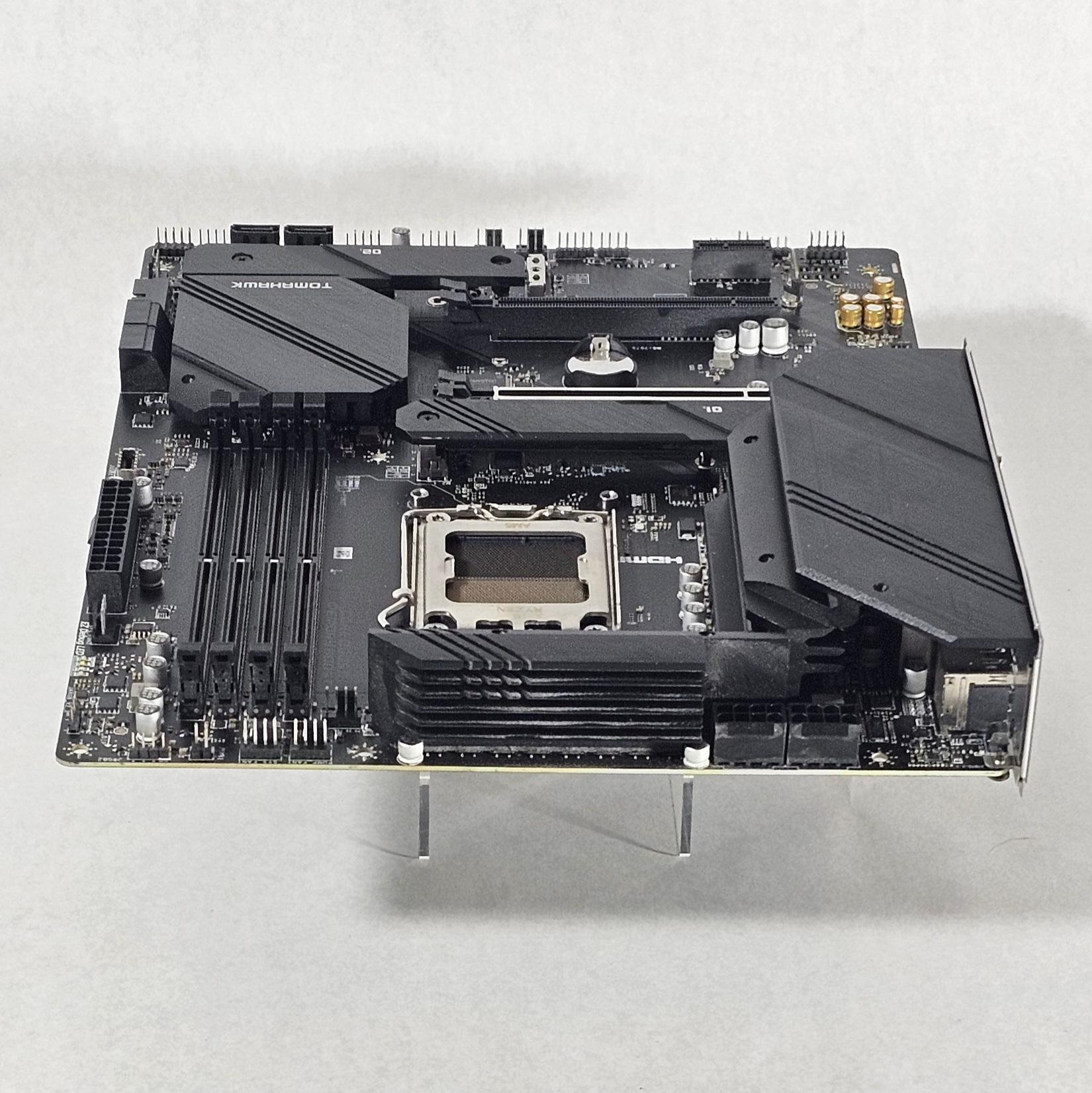 MSI MAG B650 Tomahawk WiFi AMD AM5 DDR5 ATX motherboard