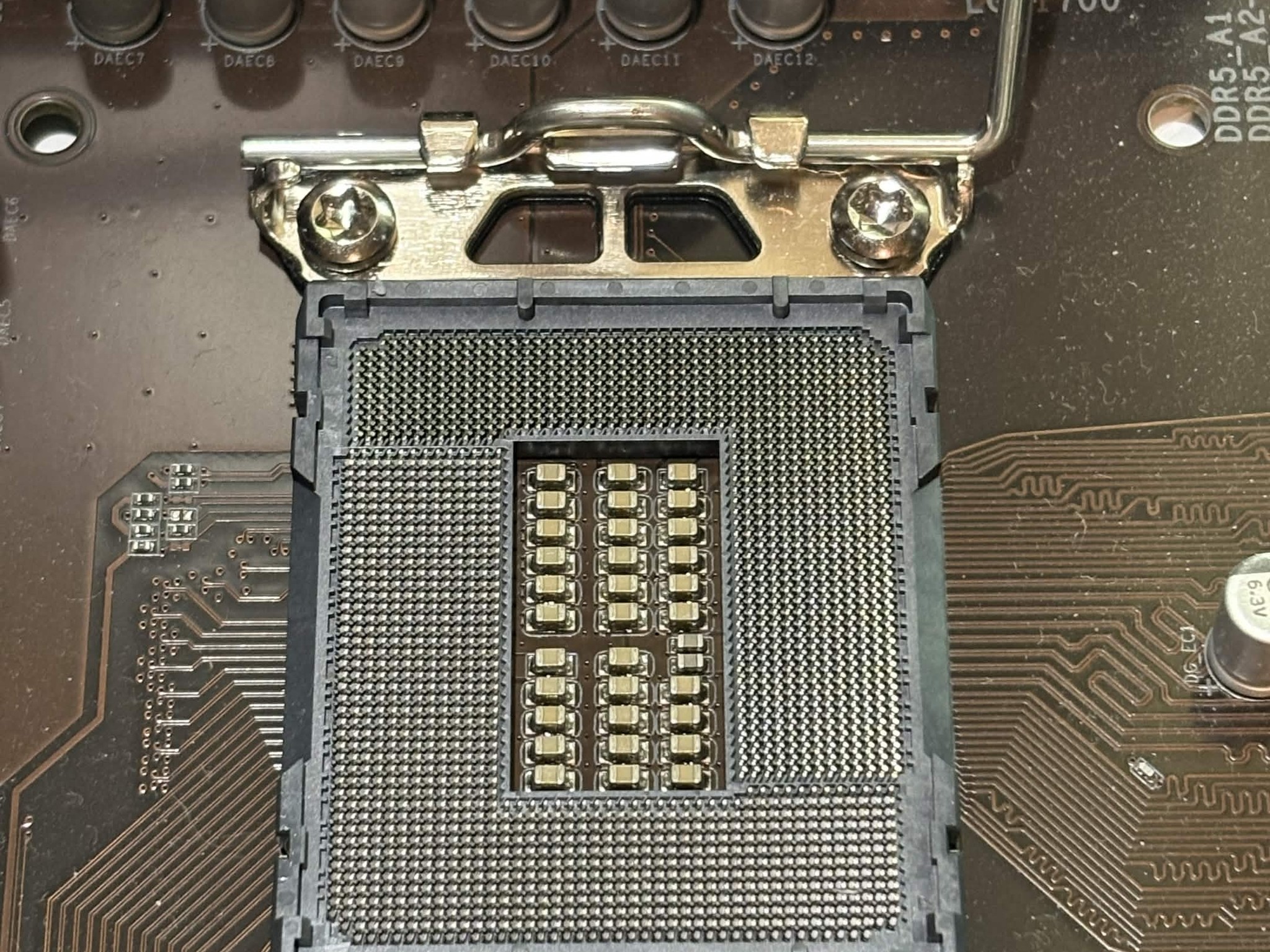 Gigabyte Z790 UD AC LGA1700 ATX Motherboard | DDR5 | WiFi AC | Intel 12th/13th/14th Gen