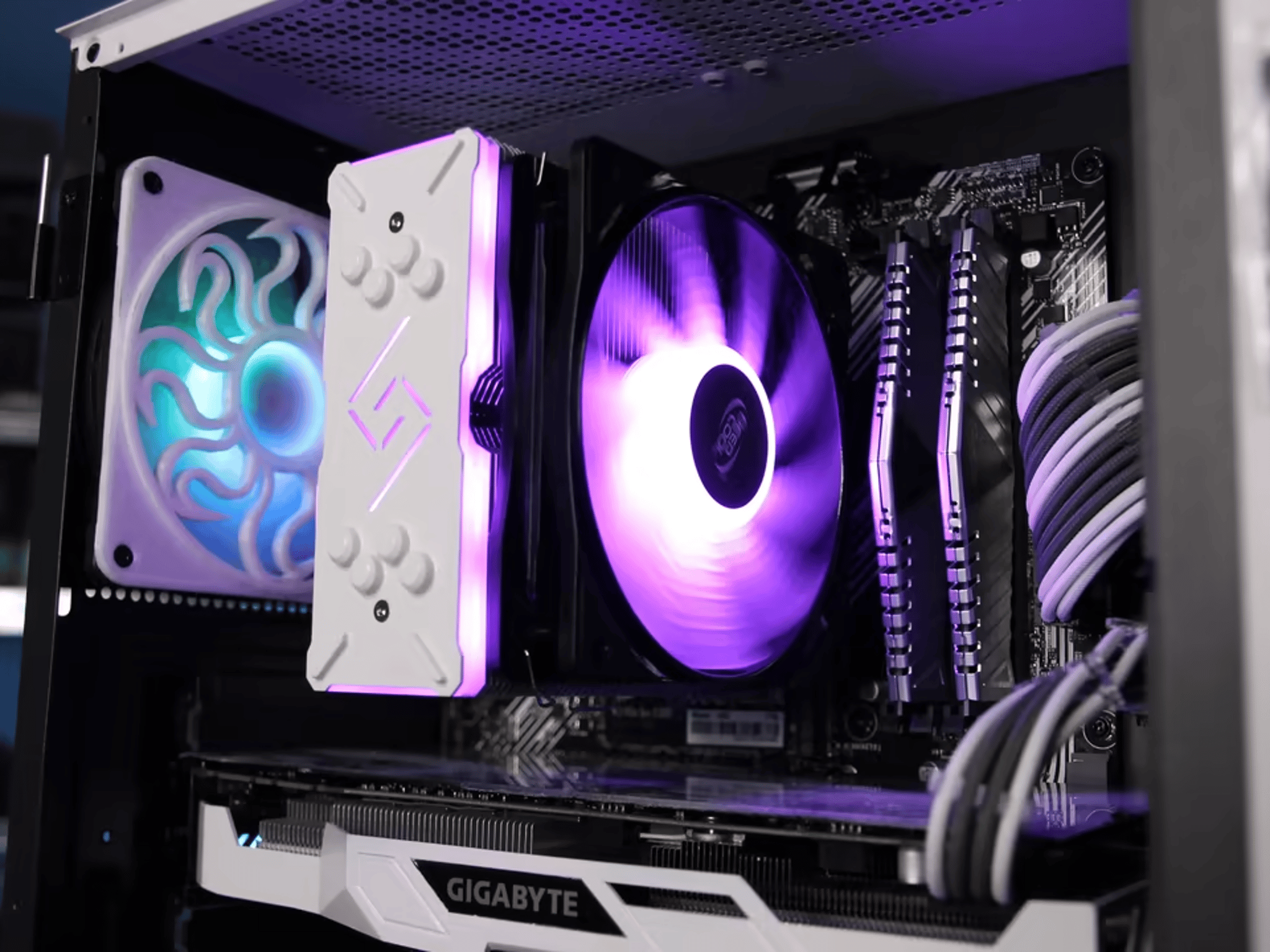 "SOLA" // Ryzen 5 3600X, GTX 1070 // Mid-Range Gaming PC