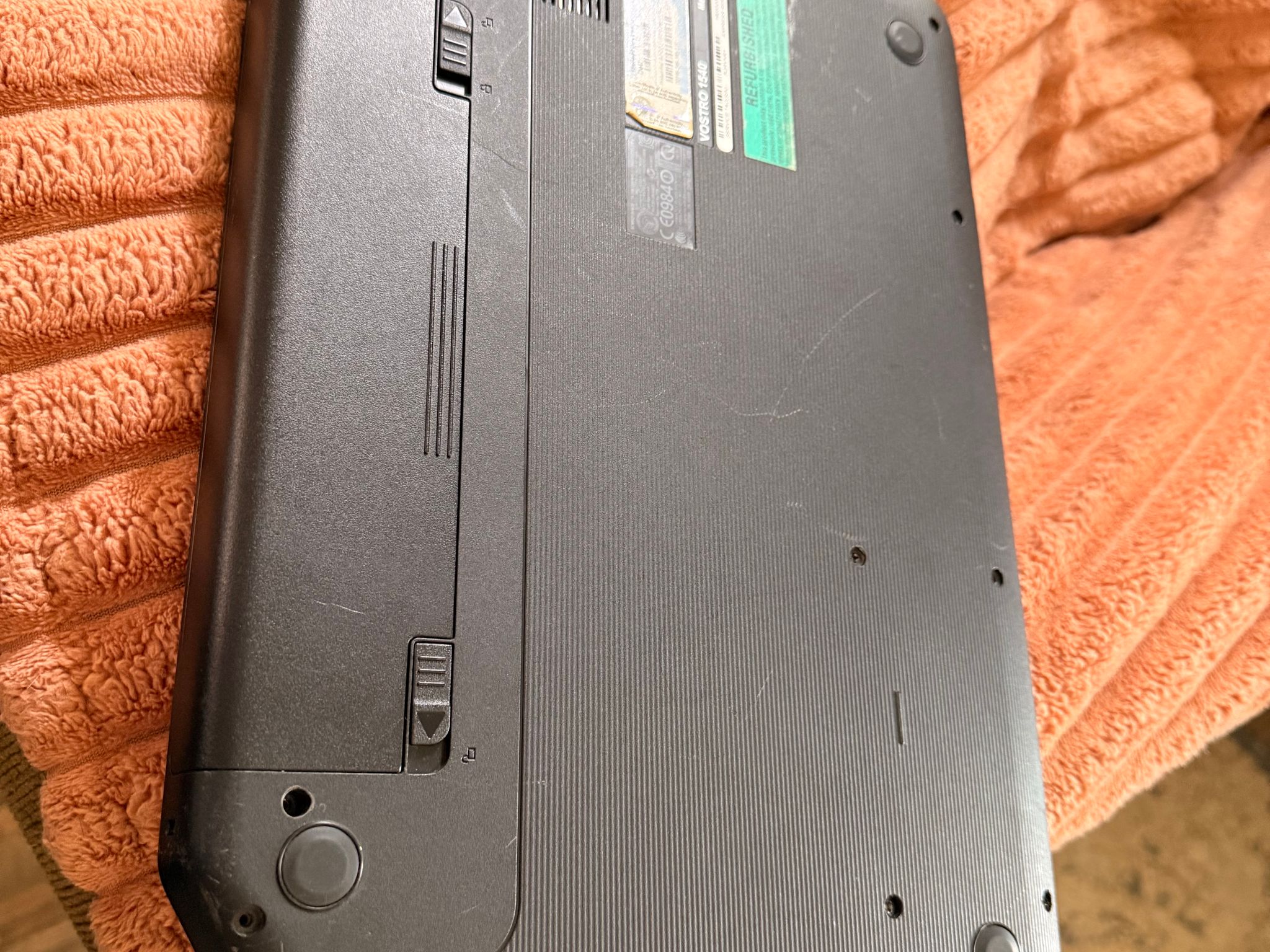 Dell Vostro 1540 - Older i7 Beast - great for general purpose computing