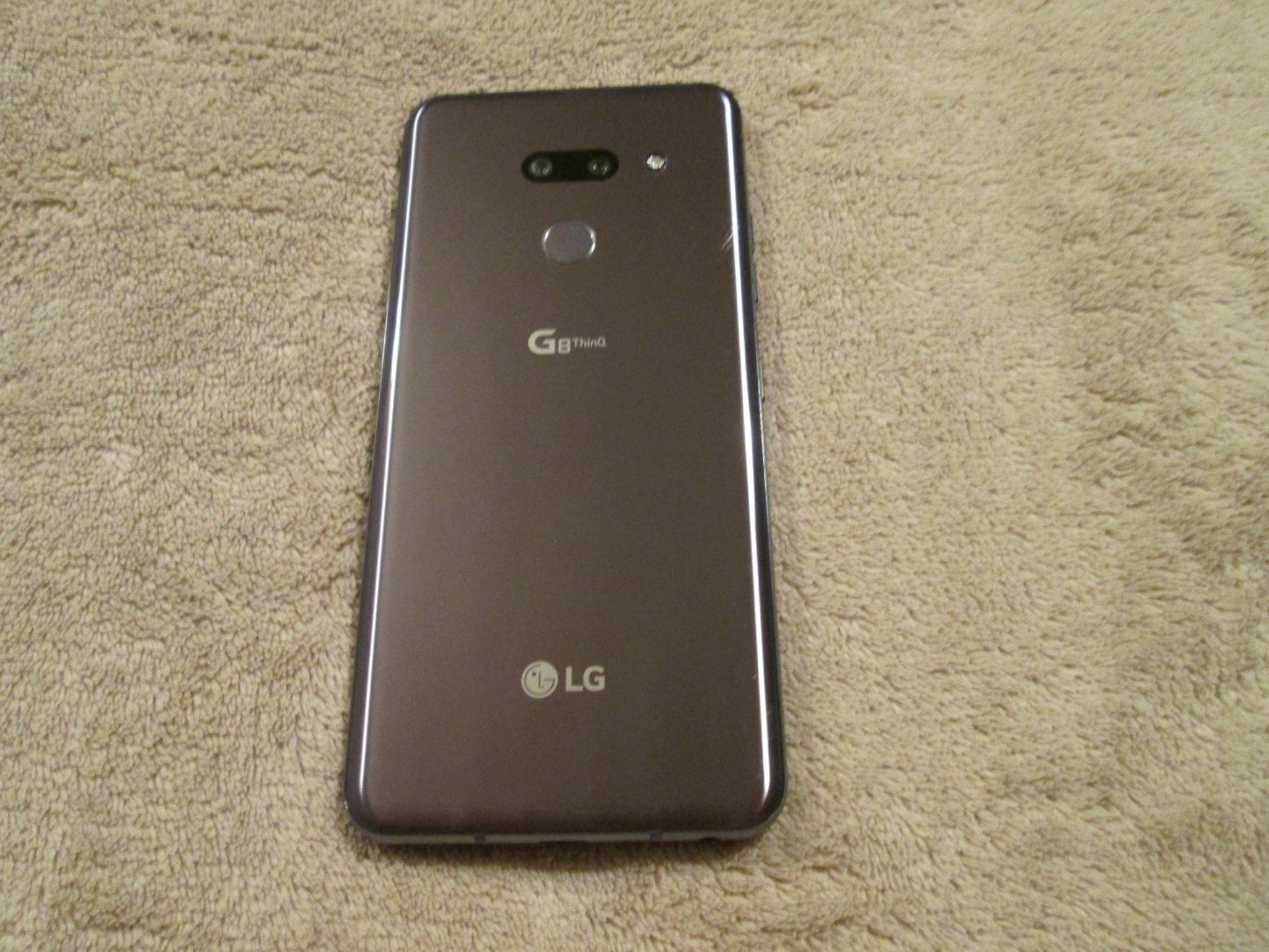 Lg G8 (ATT) With Case