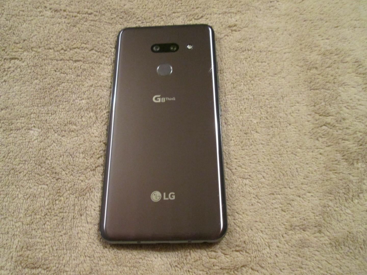 Lg G8 (ATT) With Case