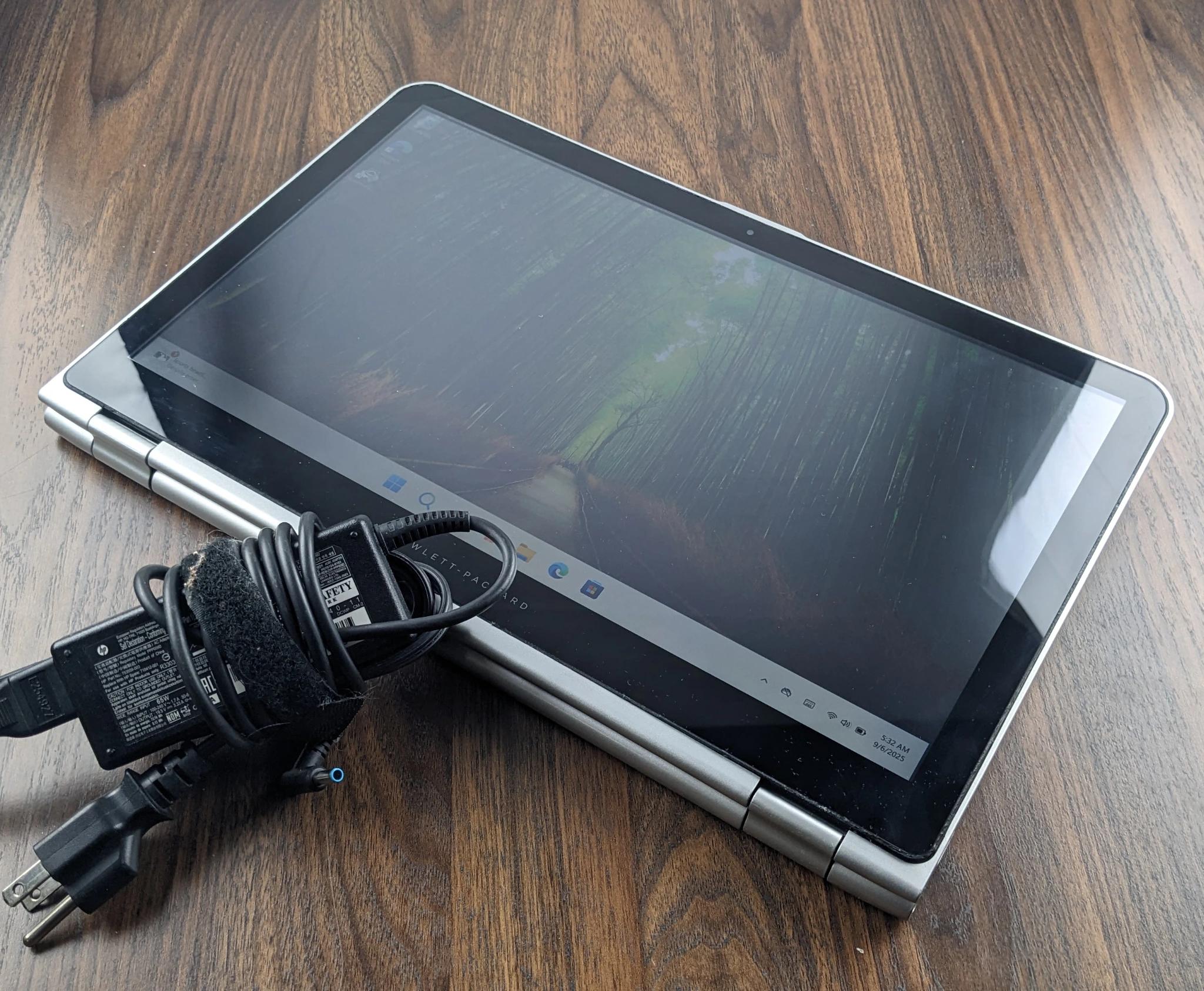 DENT AND DING SPECIAL!!! 15.6" HP Envy x360 2 in 1, i7-6500u, GeForce 930m, 8GB Ram, 240GB SSD.