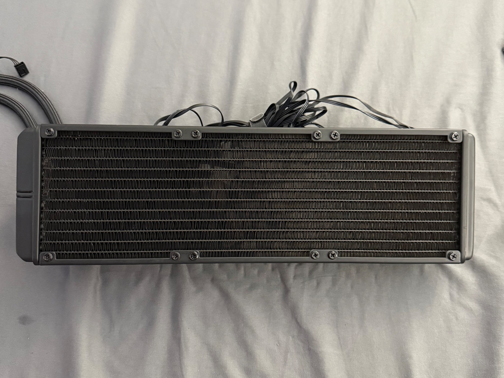 Skytech 360 AIO CPU Cooler Like New, LGA 1700 Bracket