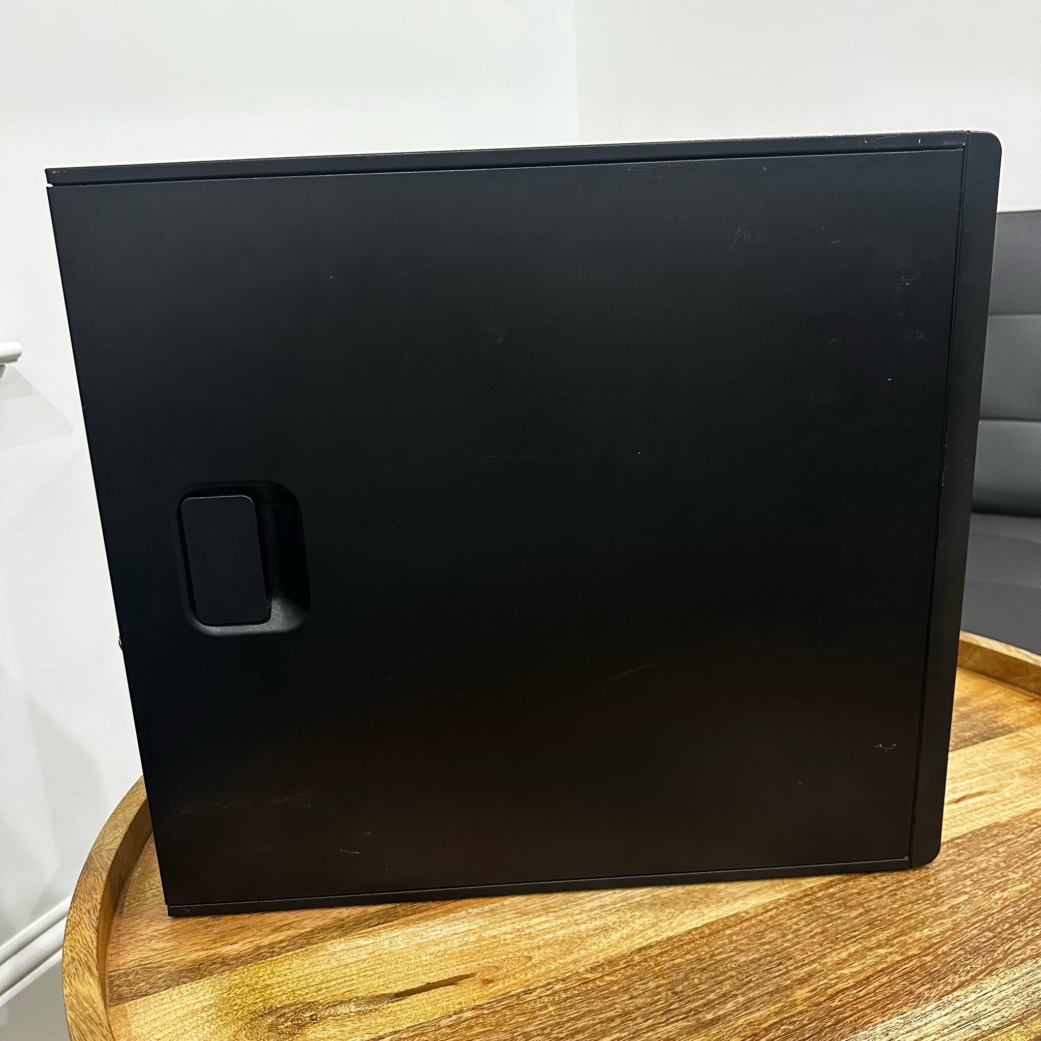 HP Z230 Workstation Office PC | w/ 16gb RAM | GTX 970 (no storage and wifi)