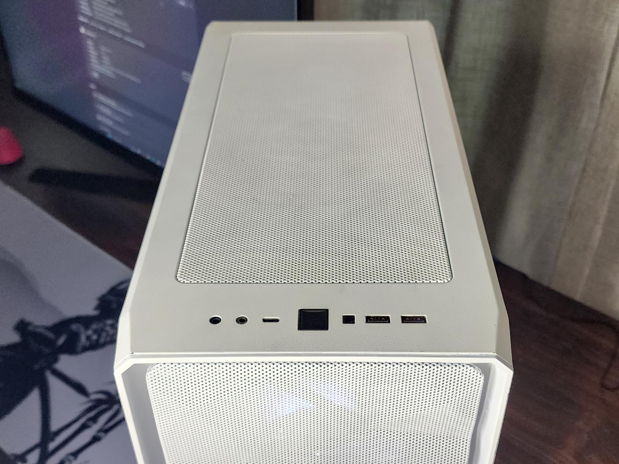 Gaming PC Ryzen 7 5800XT RTX 5060 8GB 32GB RAM 500GB NVMe WiFi