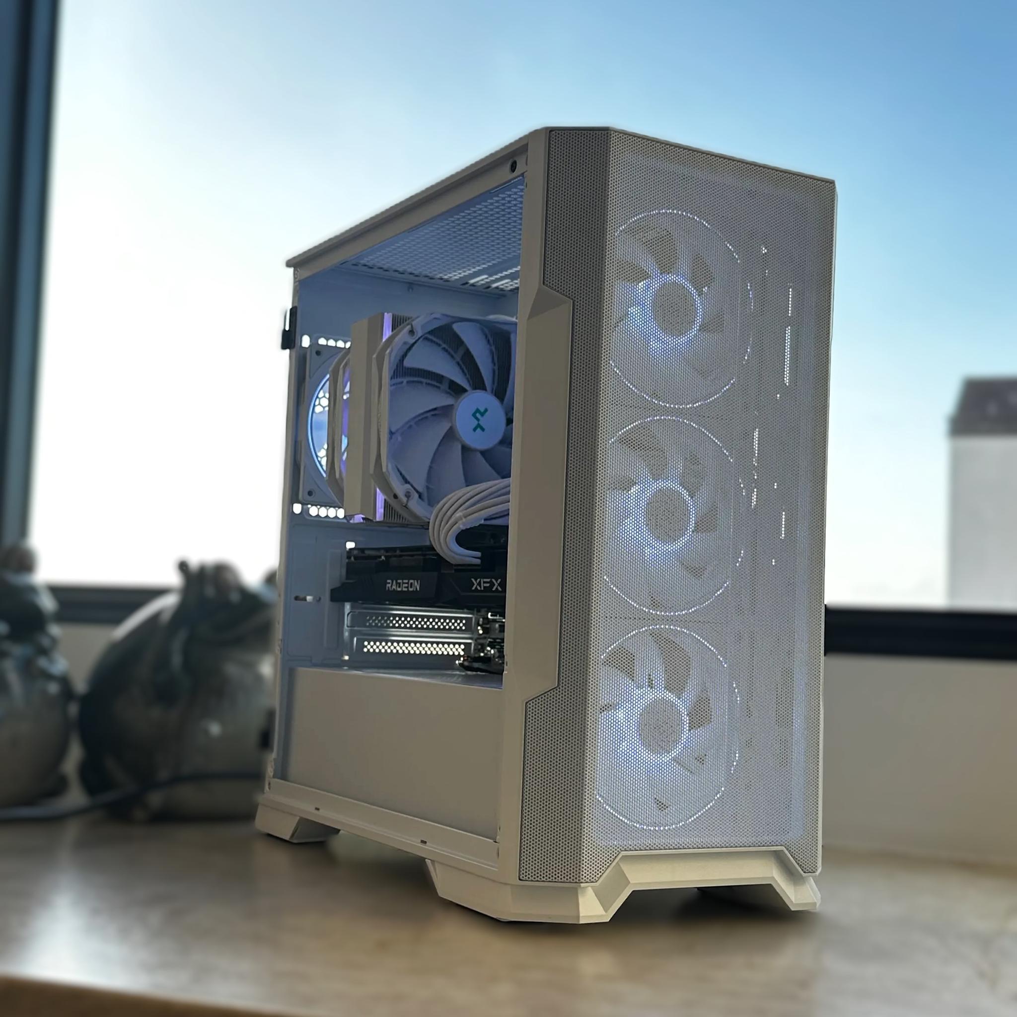 |🚀The Leviathan🚀| | RX 6700XT & Ryzen 5700x |