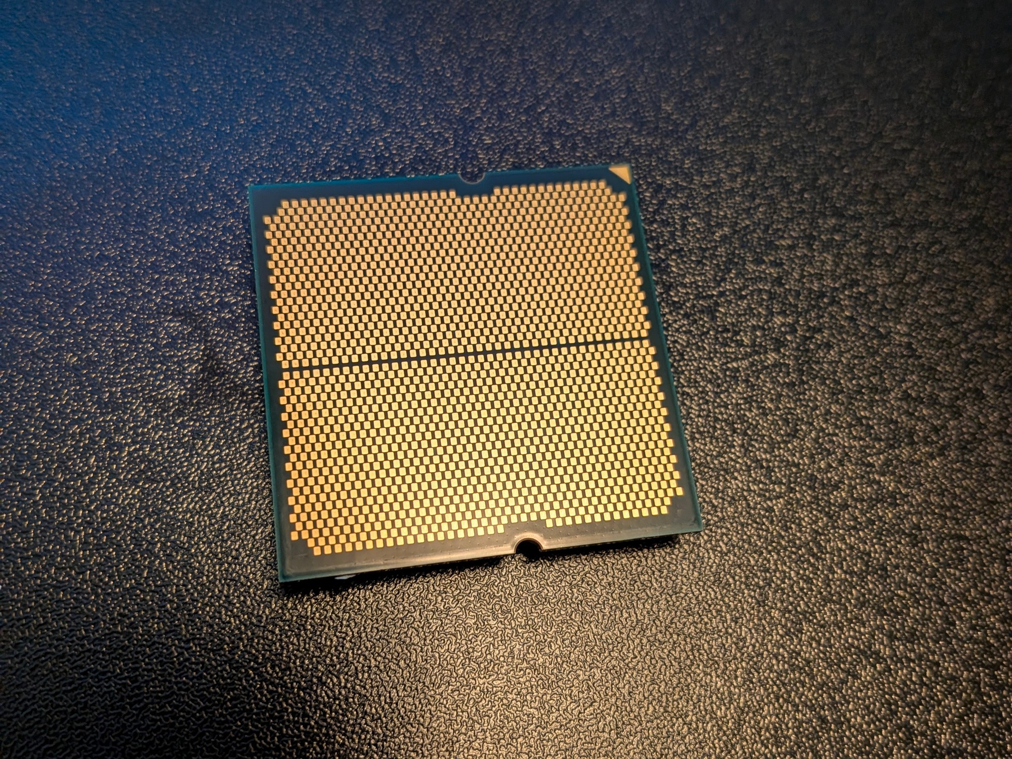 AMD Ryzen 9 7900X