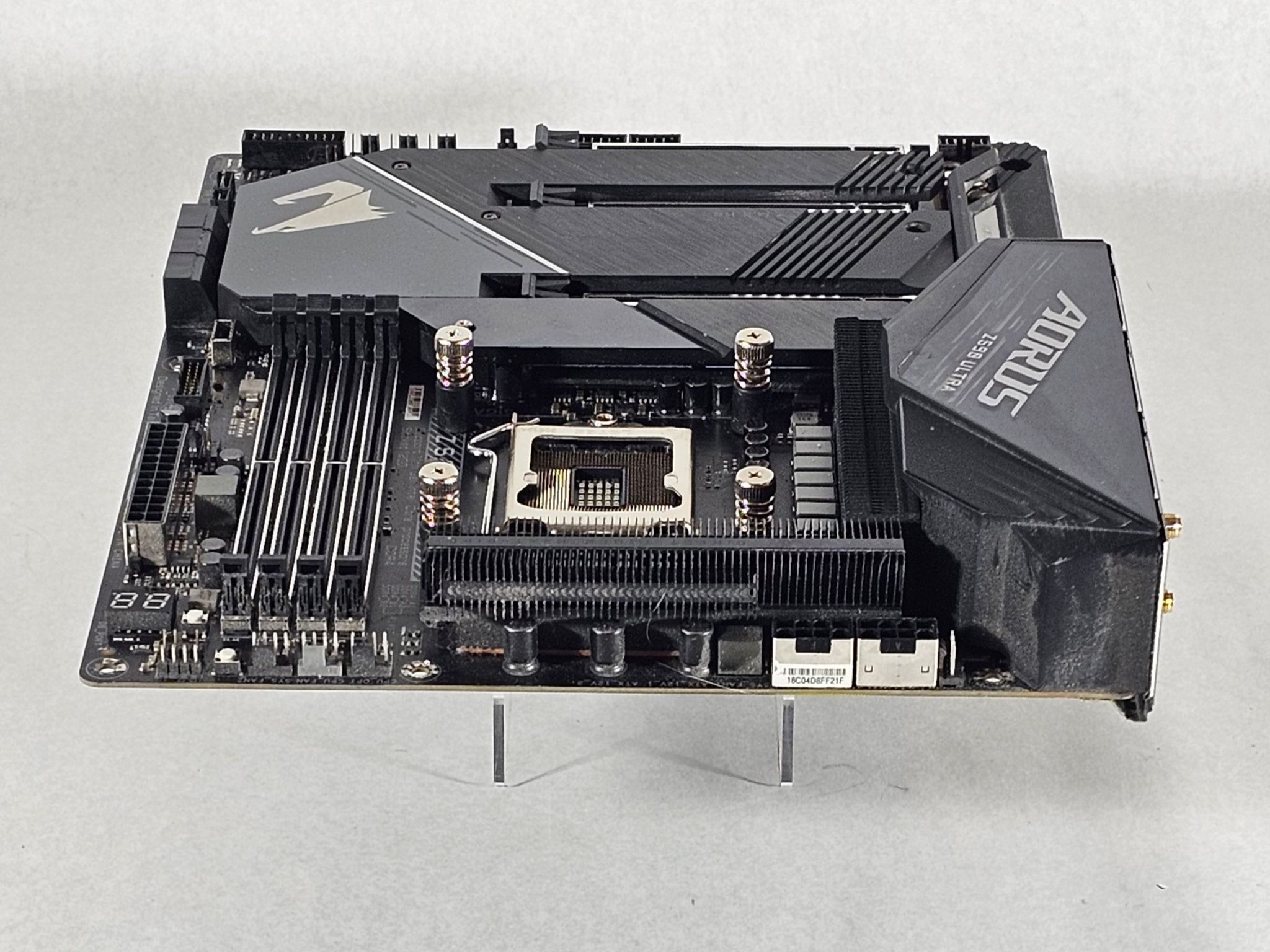 Gigabyte Z590 AORUS ULTRA DDR4 LGA1200 11th Gen Intel ATX Motherboard