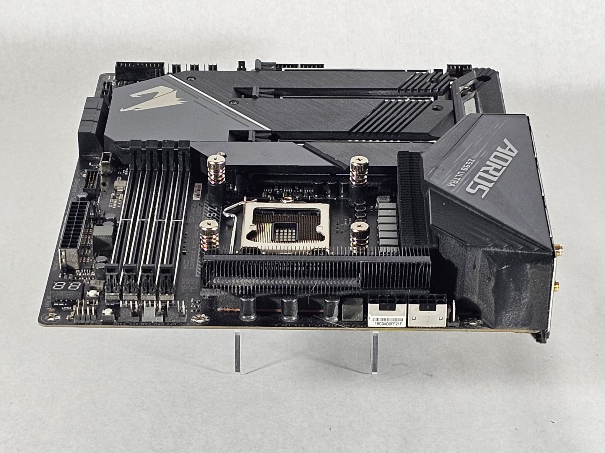 Gigabyte Z590 AORUS ULTRA DDR4 LGA1200 11th Gen Intel ATX Motherboard