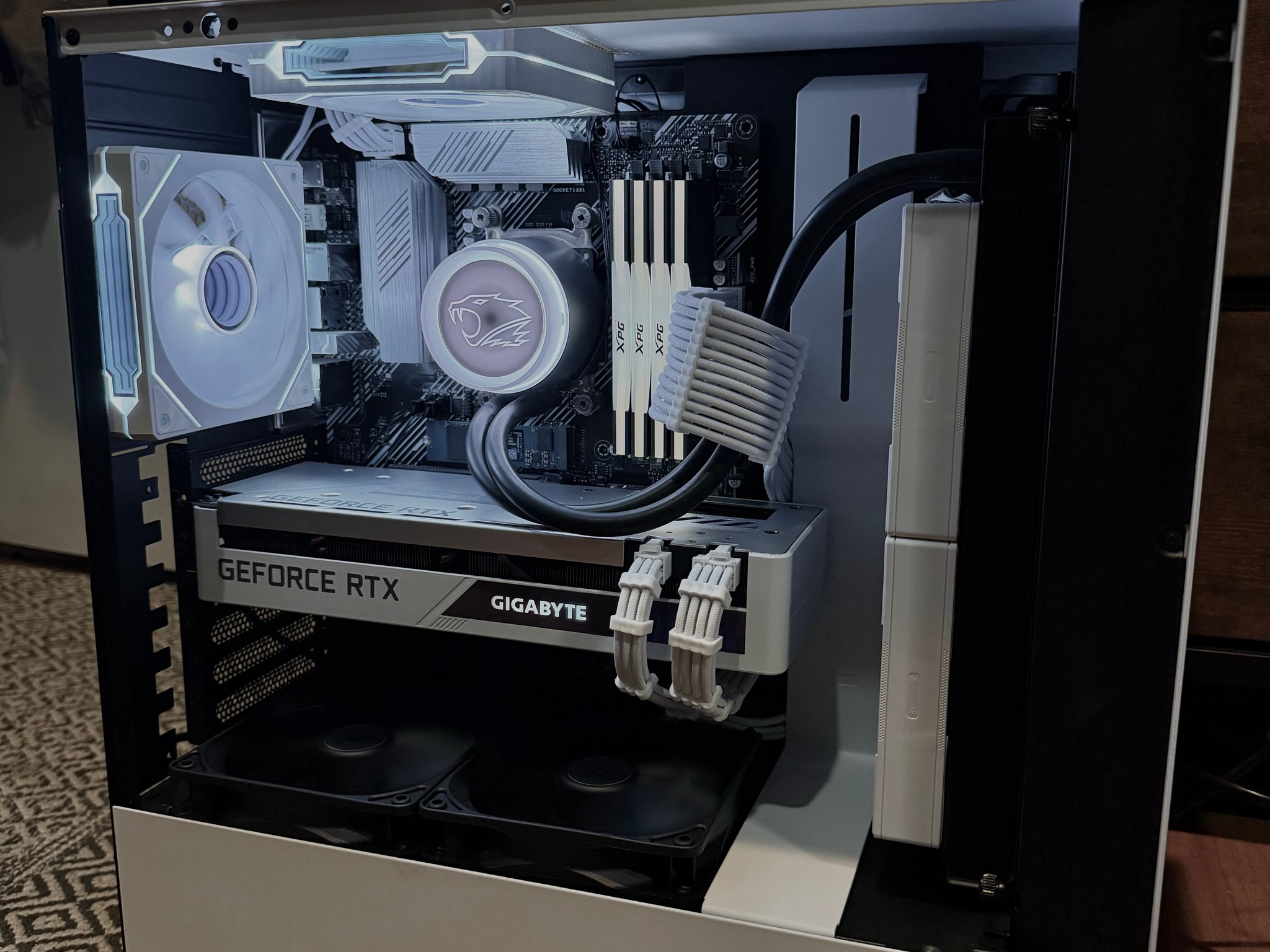 🚀WHITE RTX 3070 GAMING PC  Ryzen 7 5800X • 32GB RAM • 1TB NVMe SSD 🚀