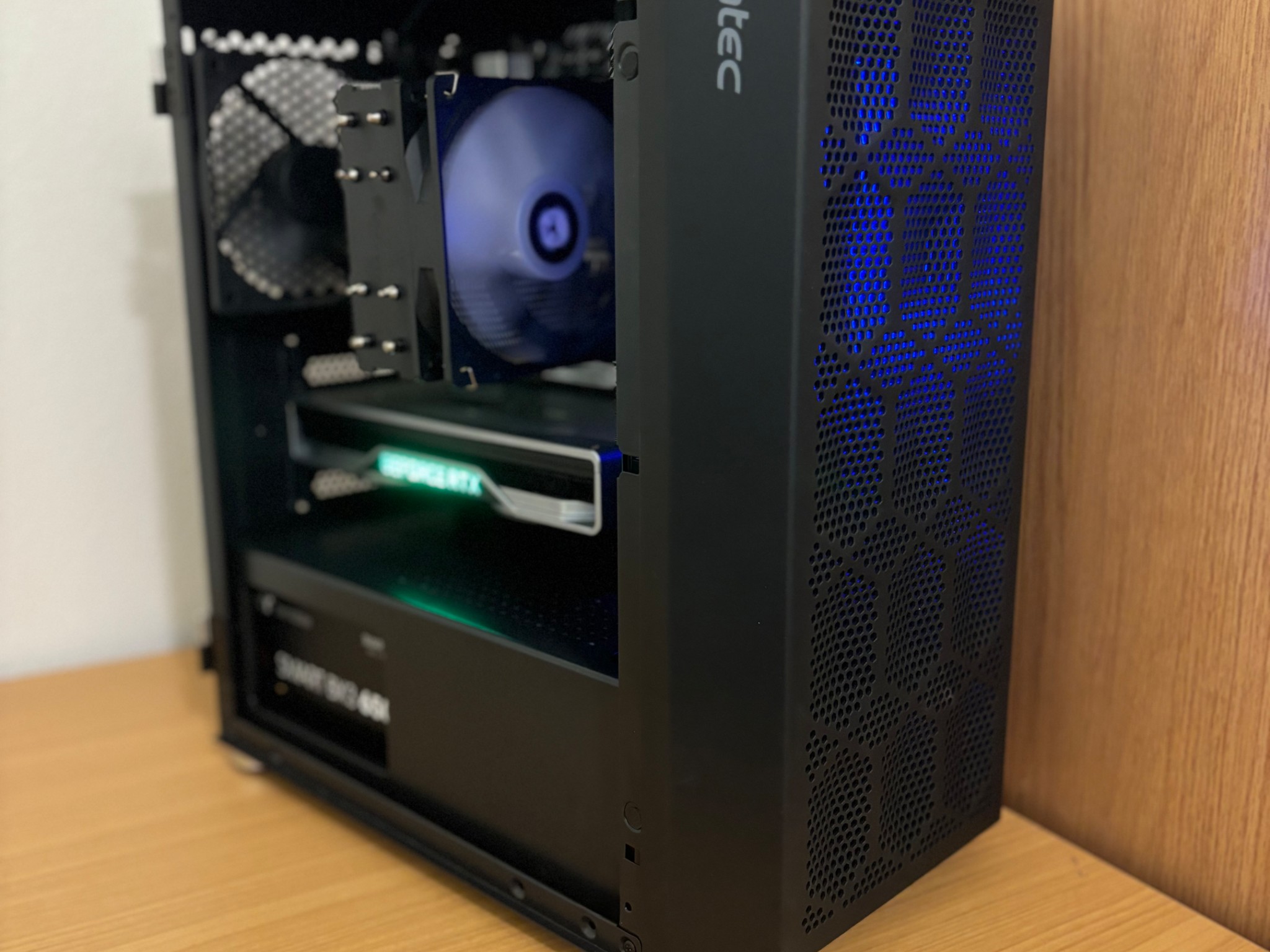 ($25 OFF) 2060 SUPER | Ryzen 7 | 32GB RAM | NVMe