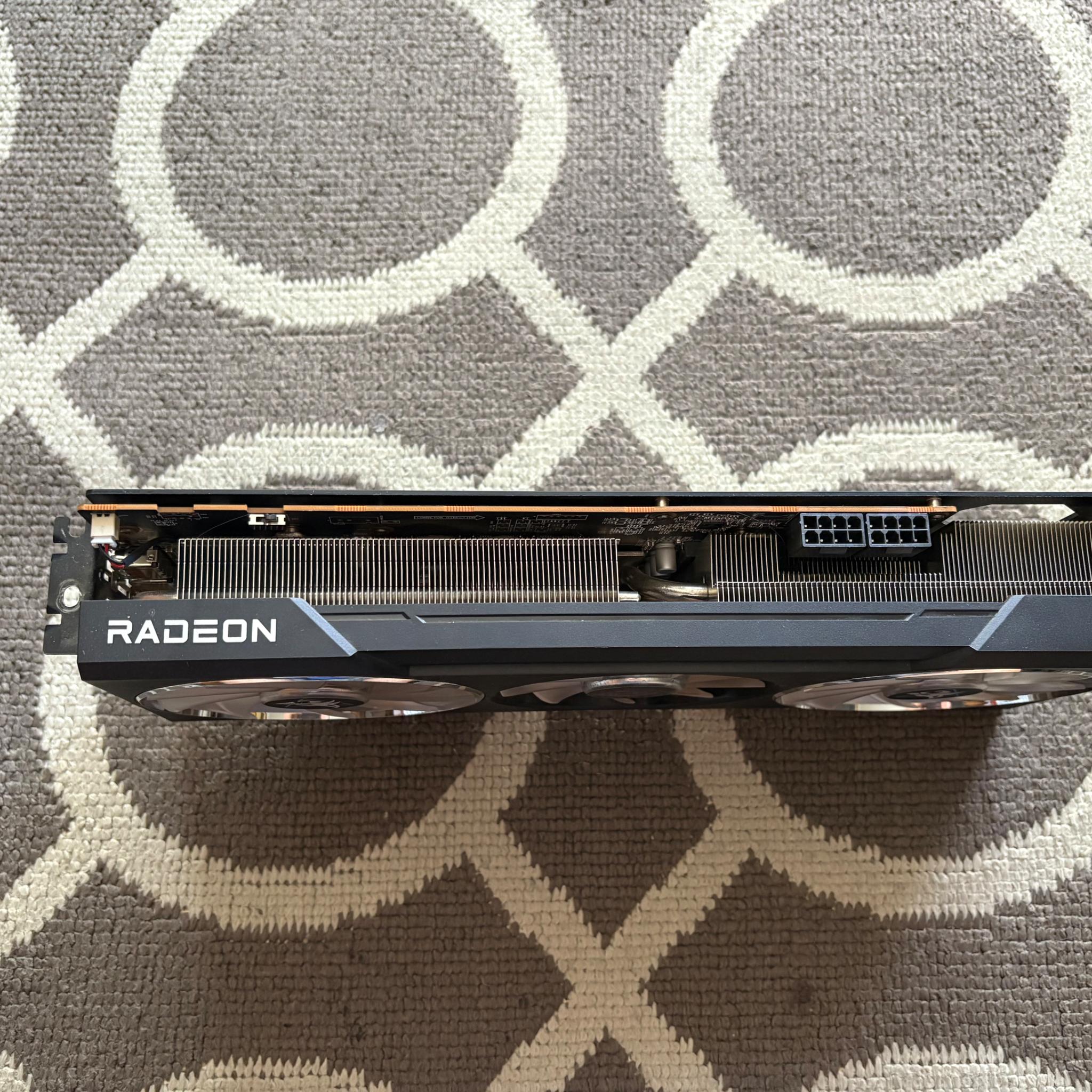PowerColor Hellhound AMD Radeon RX 6700 XT 12GB