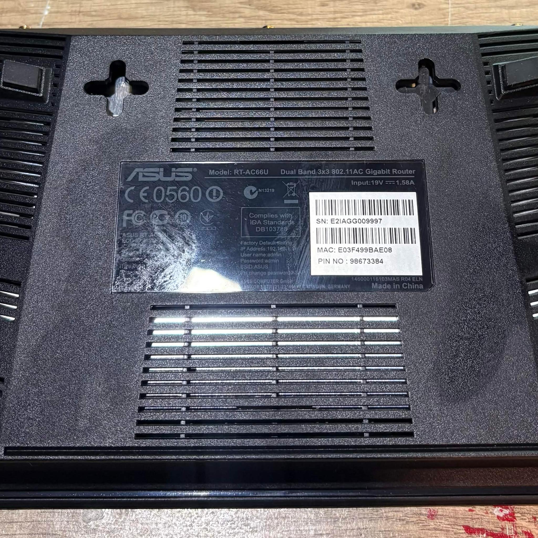 ASUS RT-AC66U Dual Band AC1750 Gigabit WiFi Router | Power Adapter & Antennas Included (ED)