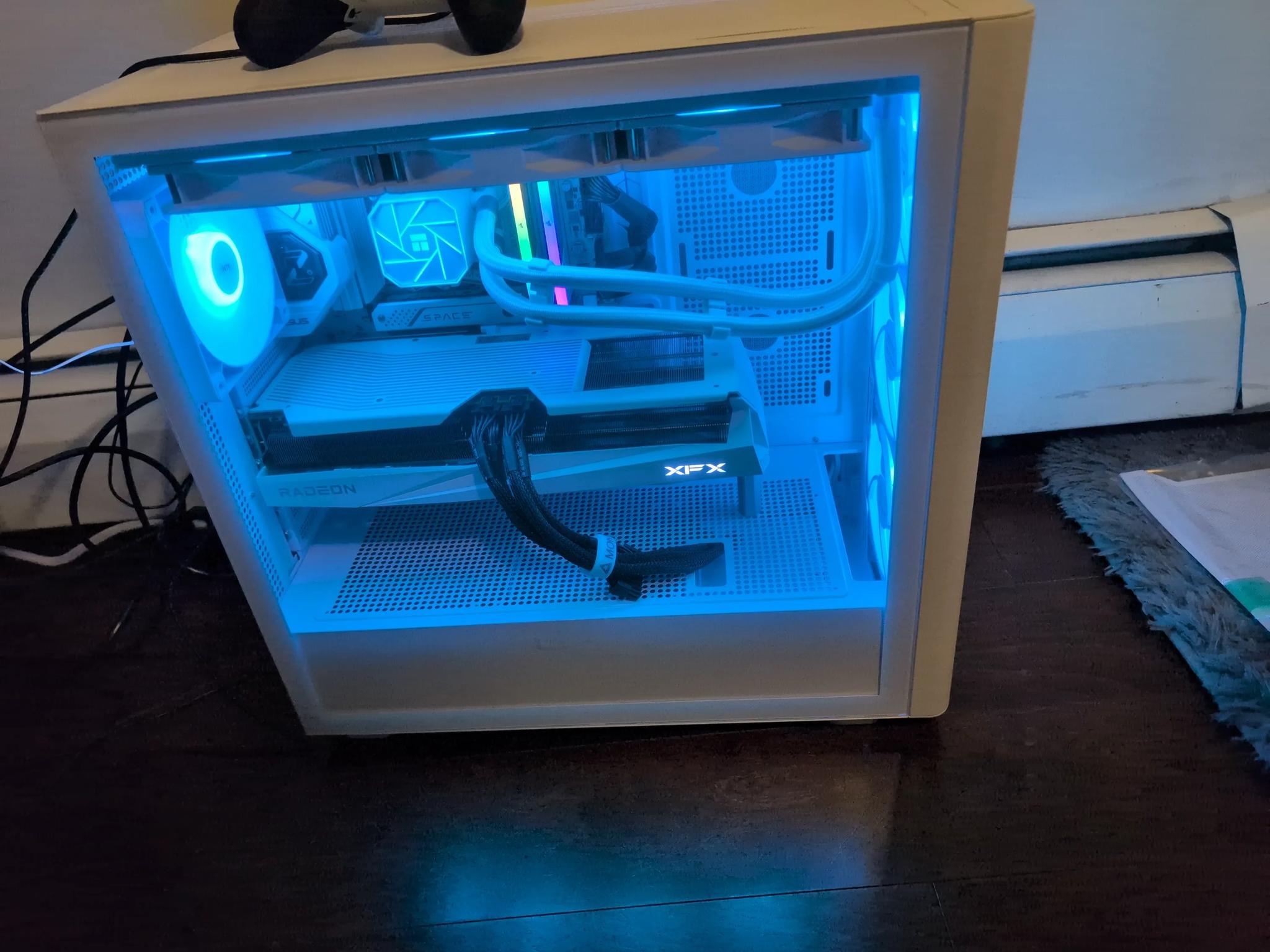 Brand new 9070xt build all white 7950x3d