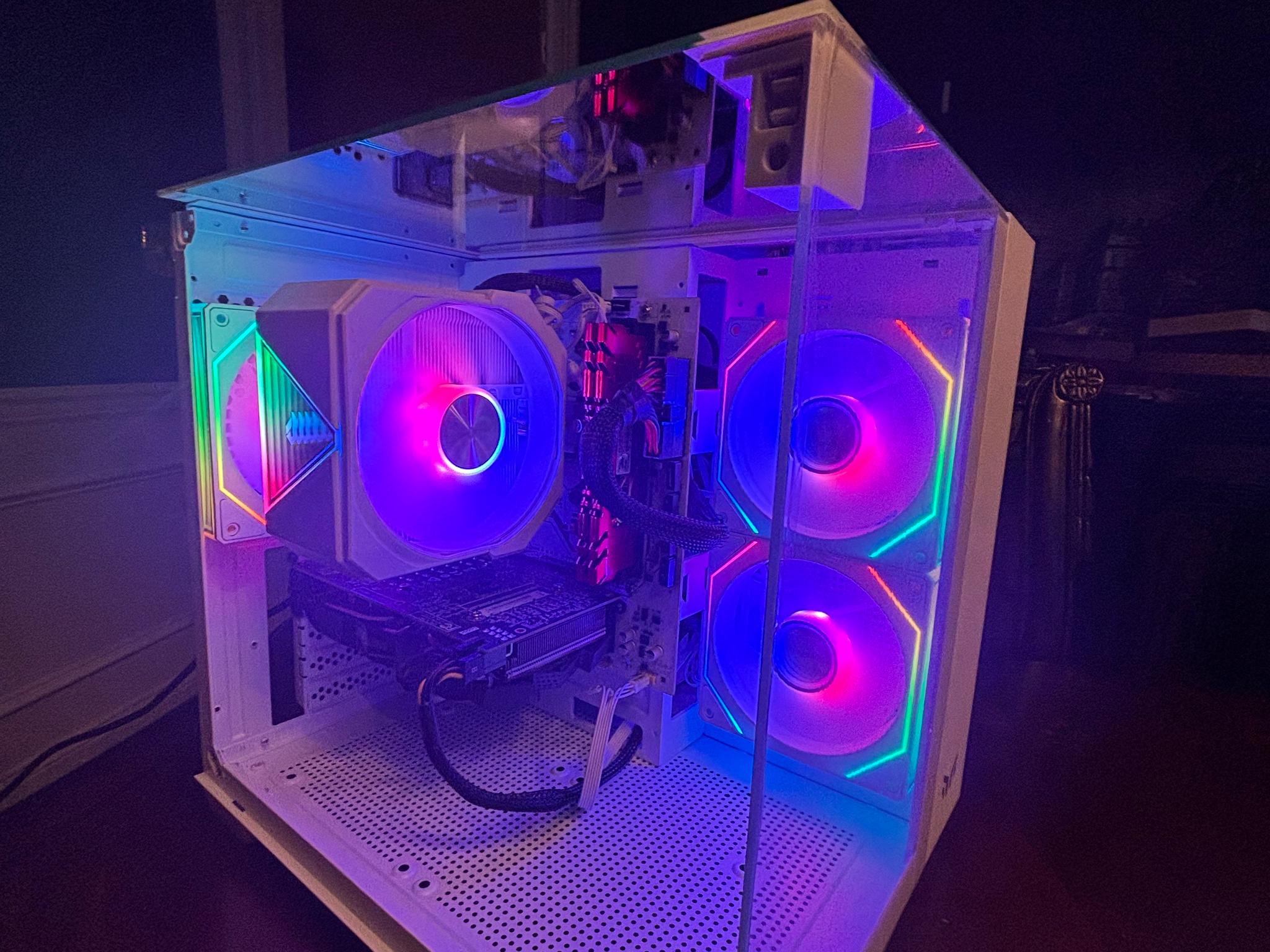 💘💘 White Elite 1080p Gaming PC | Ryzen 5 3600 + GTX 1660 Ti