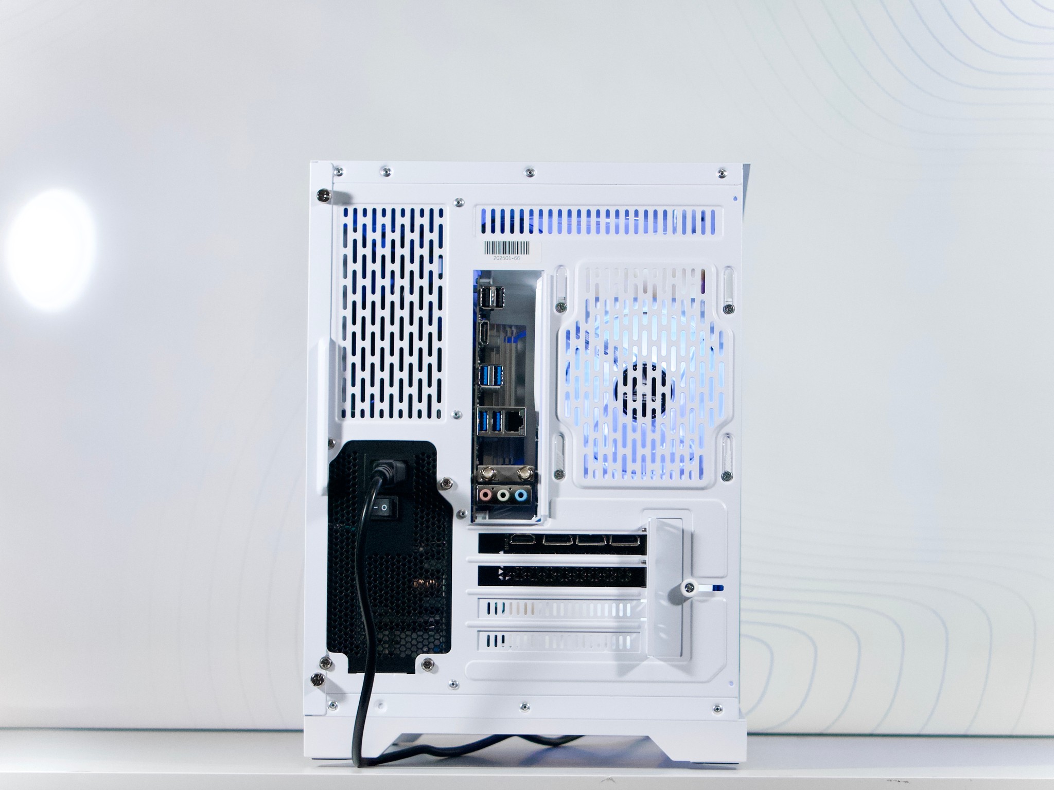 🔵i5 12600 + RTX 5060 | 16GB DDR4 | 1TB NVMe | WiFi/BT | 1080p/1440p Gaming PC | $980.99
