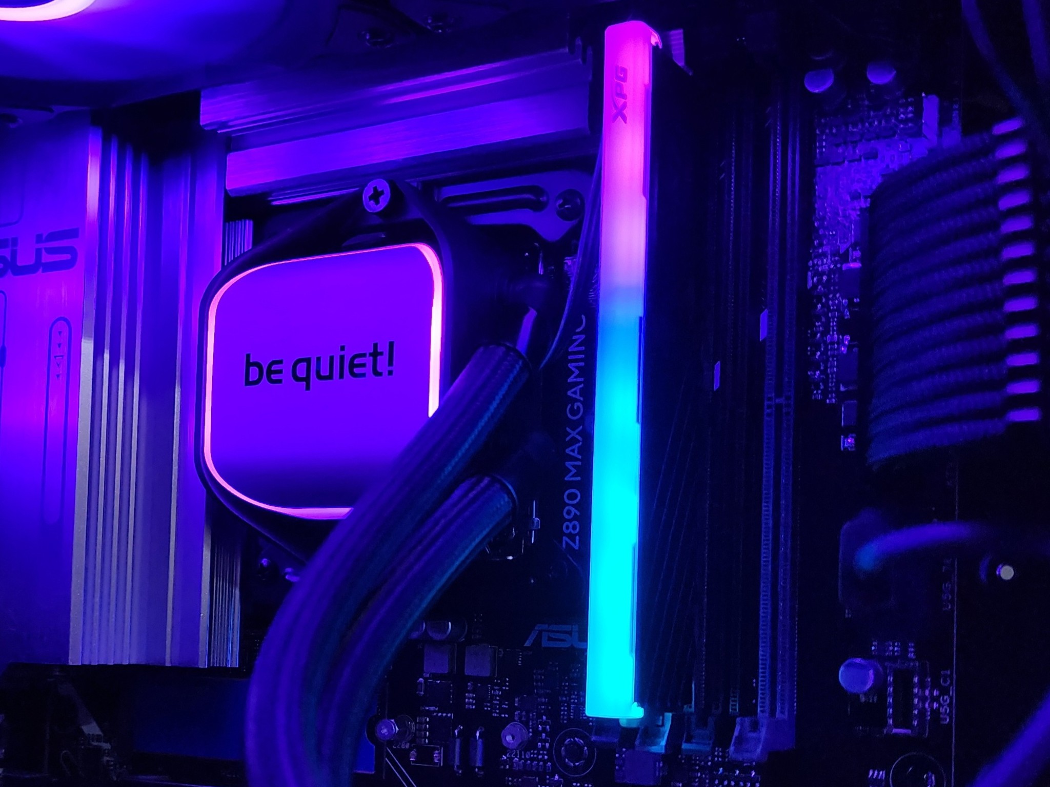 Gaming PC Ultra 7 270K 16GB RAM 1TB SSD RX 9060 XT 16GB Windows 11 Computer