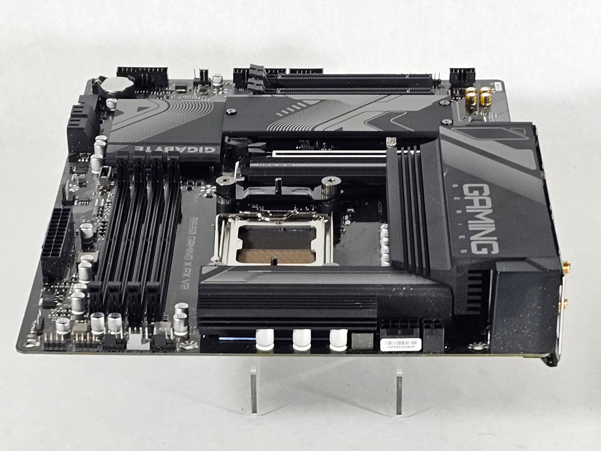 Gigabyte B650 AM5 DDR5 WIFI Gaming AX X V2 ATX Motherboard