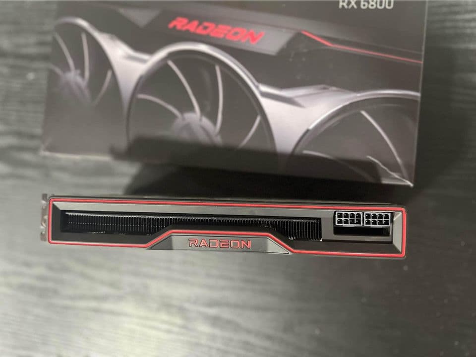 AMD Radeon RX 6800 -16 GB GDDR6 - pCie 4.0 Graphics Card