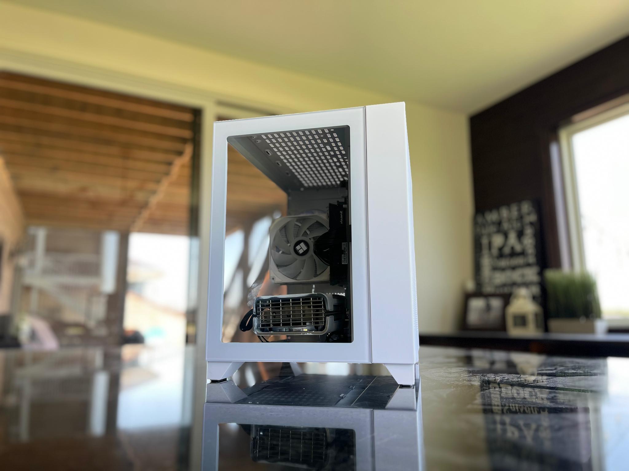 🕹️ Ultimate Bang For Your Buck Gaming PC 🕹️ Custom RX 5700-XT, Ryzen 5 3600, 16GB RAM, 512GB SSD
