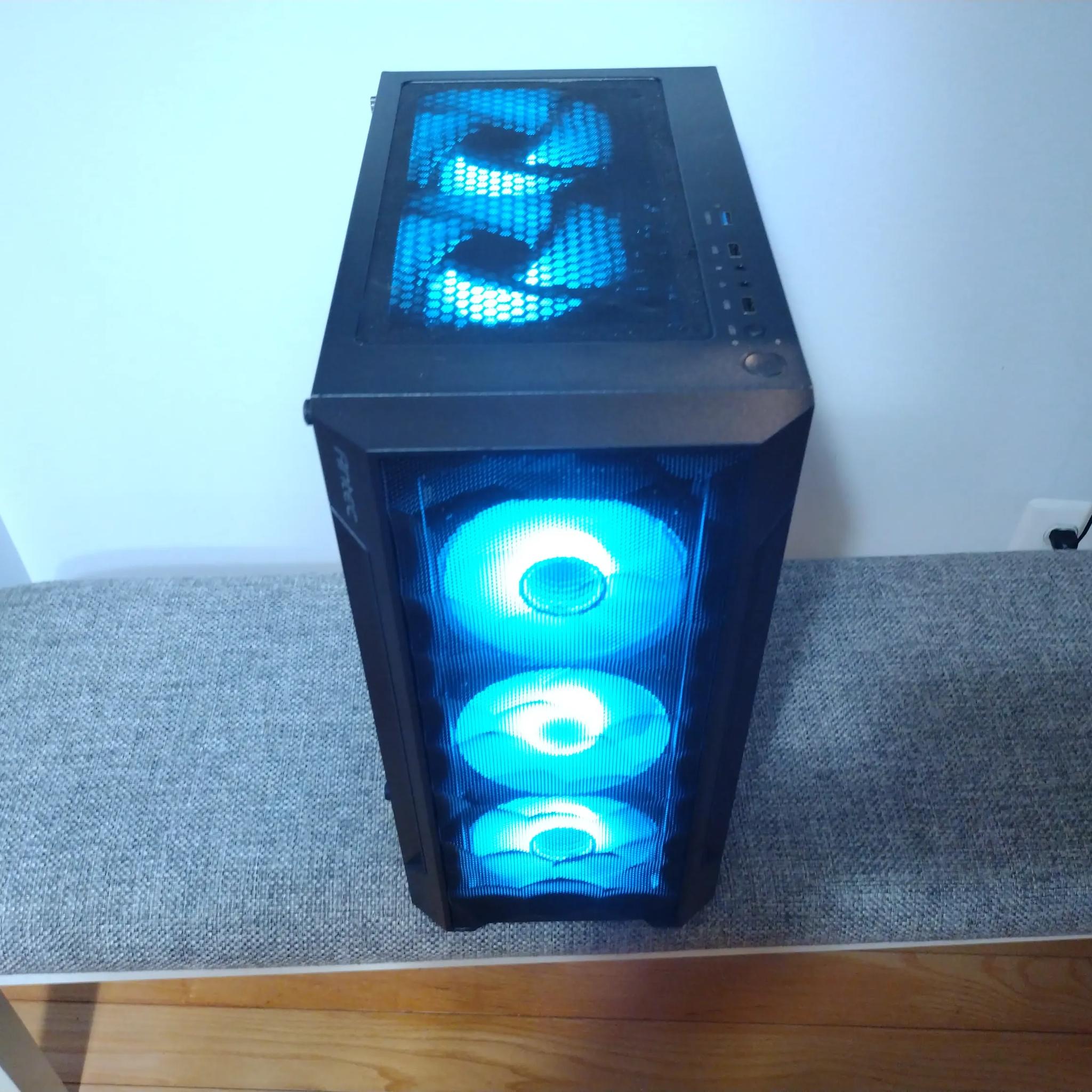 (#20) Ryzen 7 3800X / RX 6600