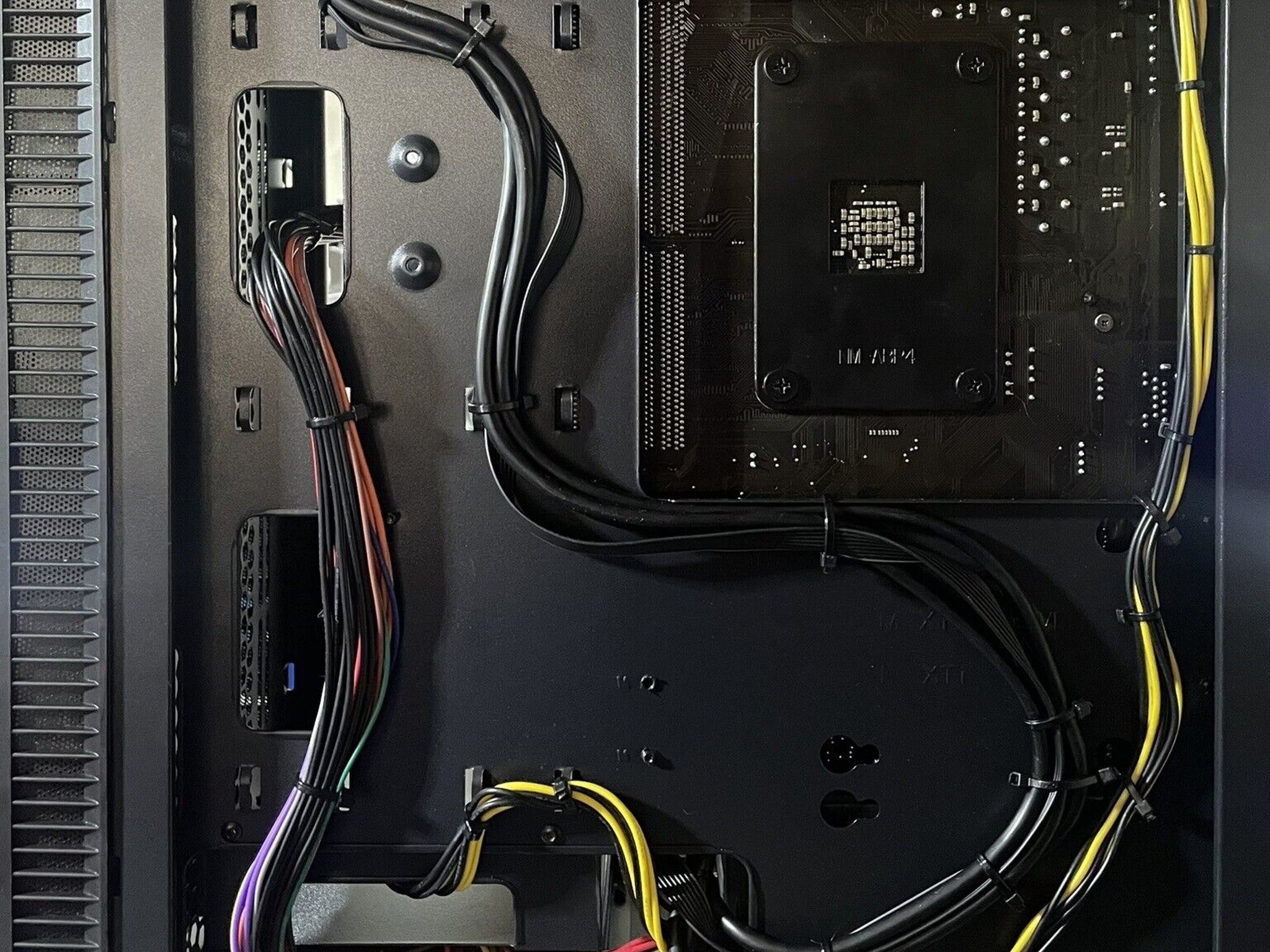1080p Fortnite CoD Minecraft Overwatch Gaming PC AMD Ryzen 5 5600 (w/ Noctua Cooler) Radeon RX6600