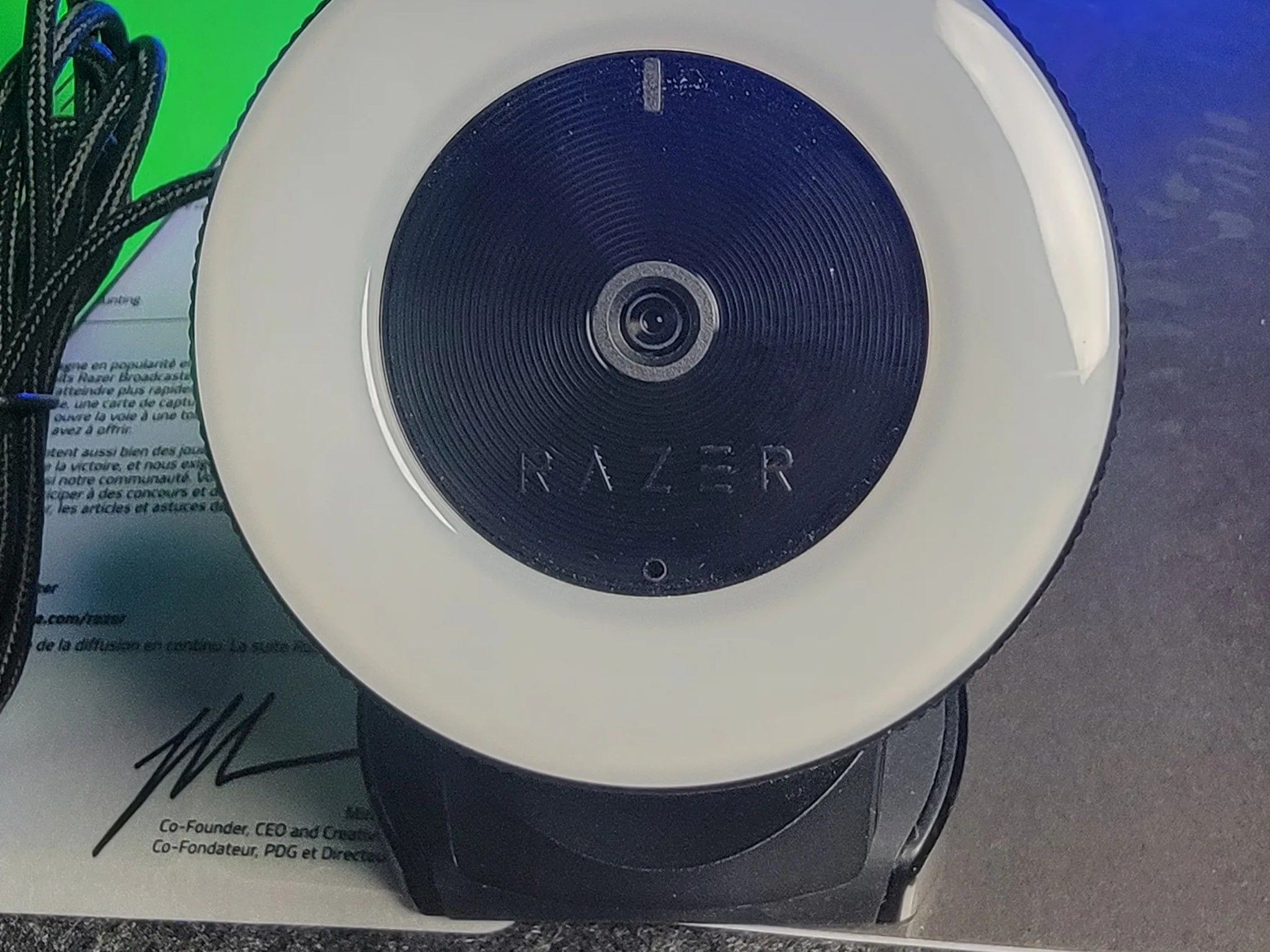 Razer - Kiyo 1920 x 1080 Webcam with Adjustable Ring Light - Black