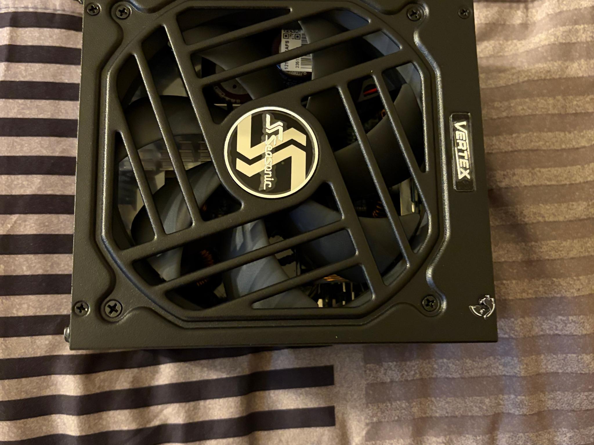 Seasonic VERTEX GX-1000 - Image 1