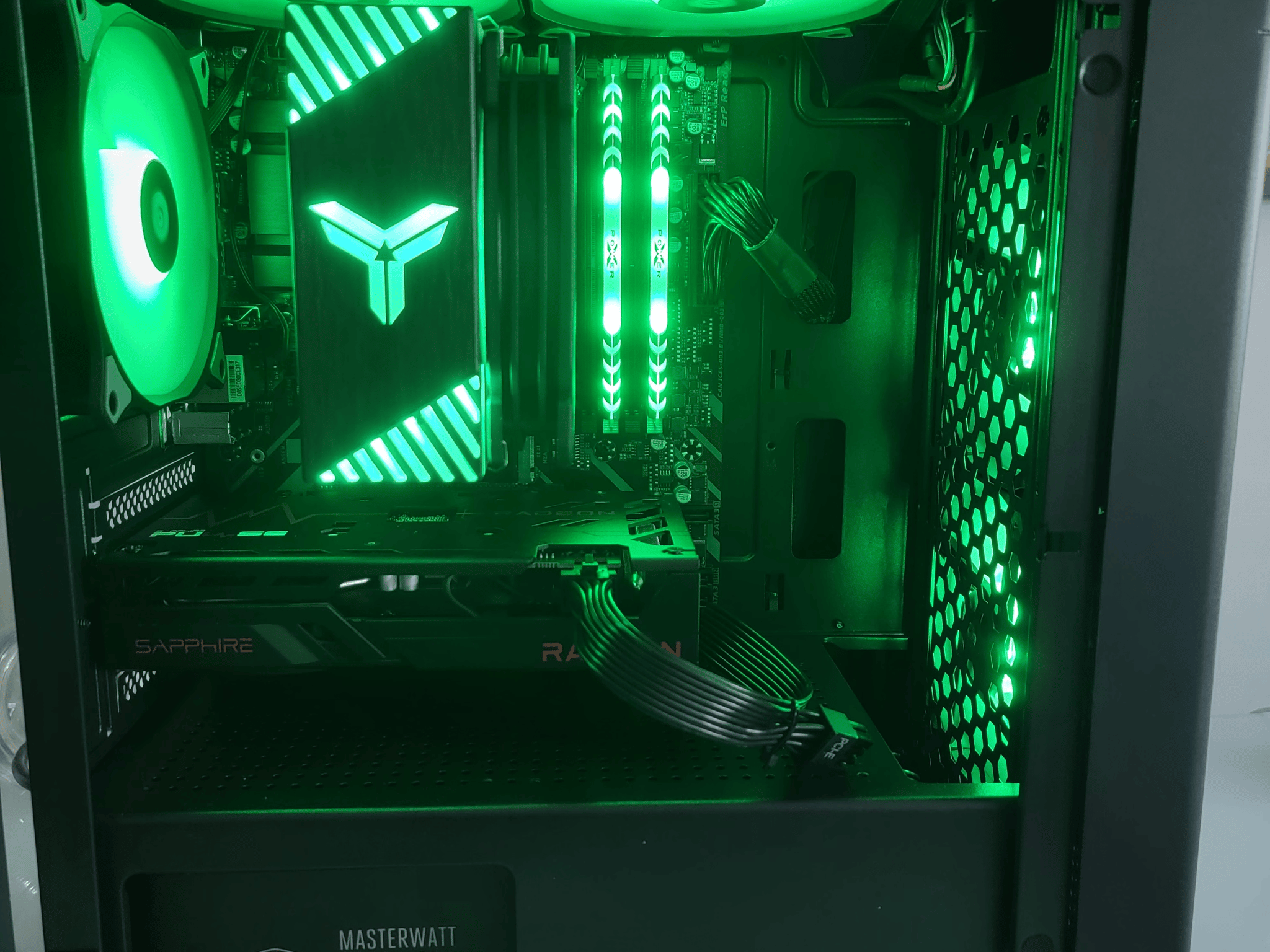 New! Gaming PC - Ryzen 5 4500 | 16gb DDR4 | RX 6600 | 1tb NVMe