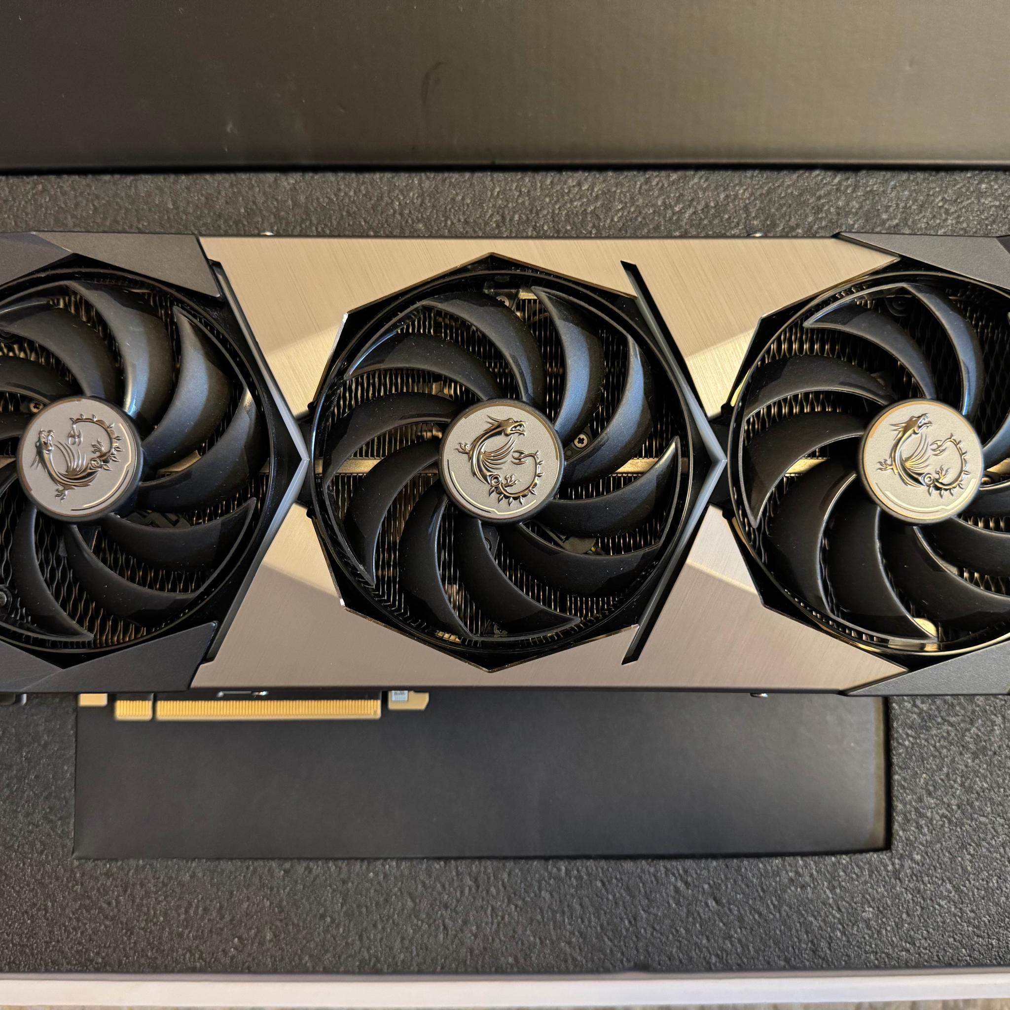 MSI GeForce RTX 3090 Ti SUPRIM 24G