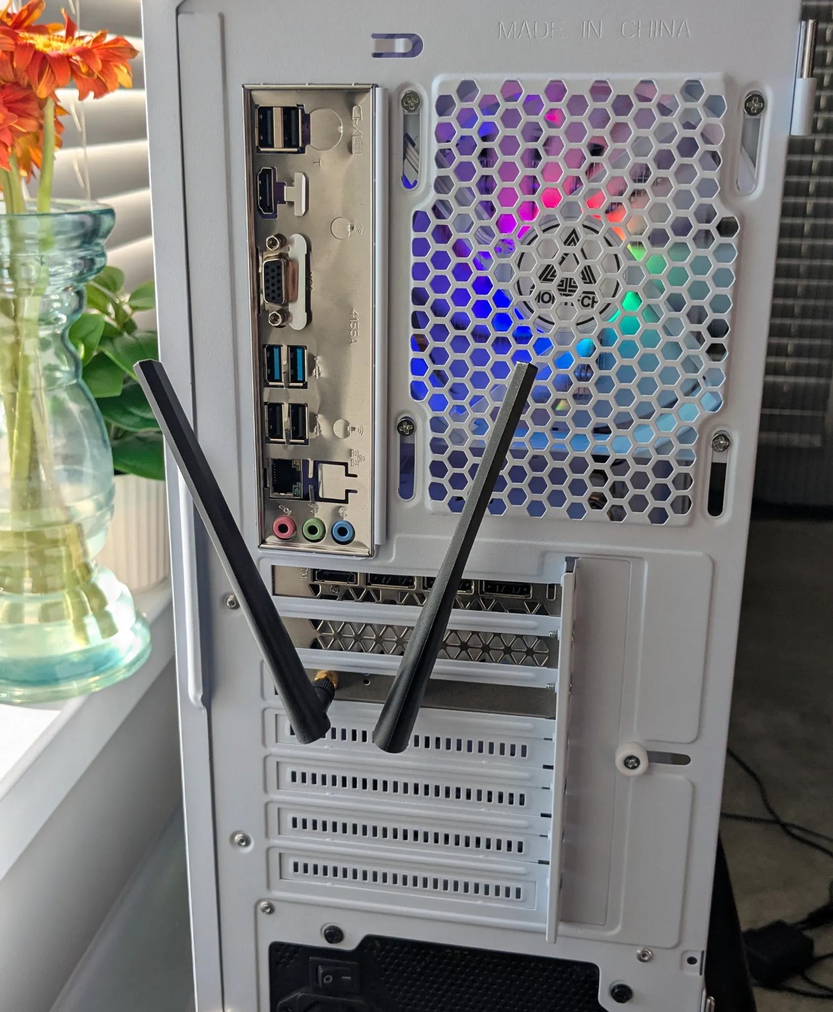 ❄️ Frost | AMD Ryzen 5 3500x - AMD Radeon RX 580 Gaming PC