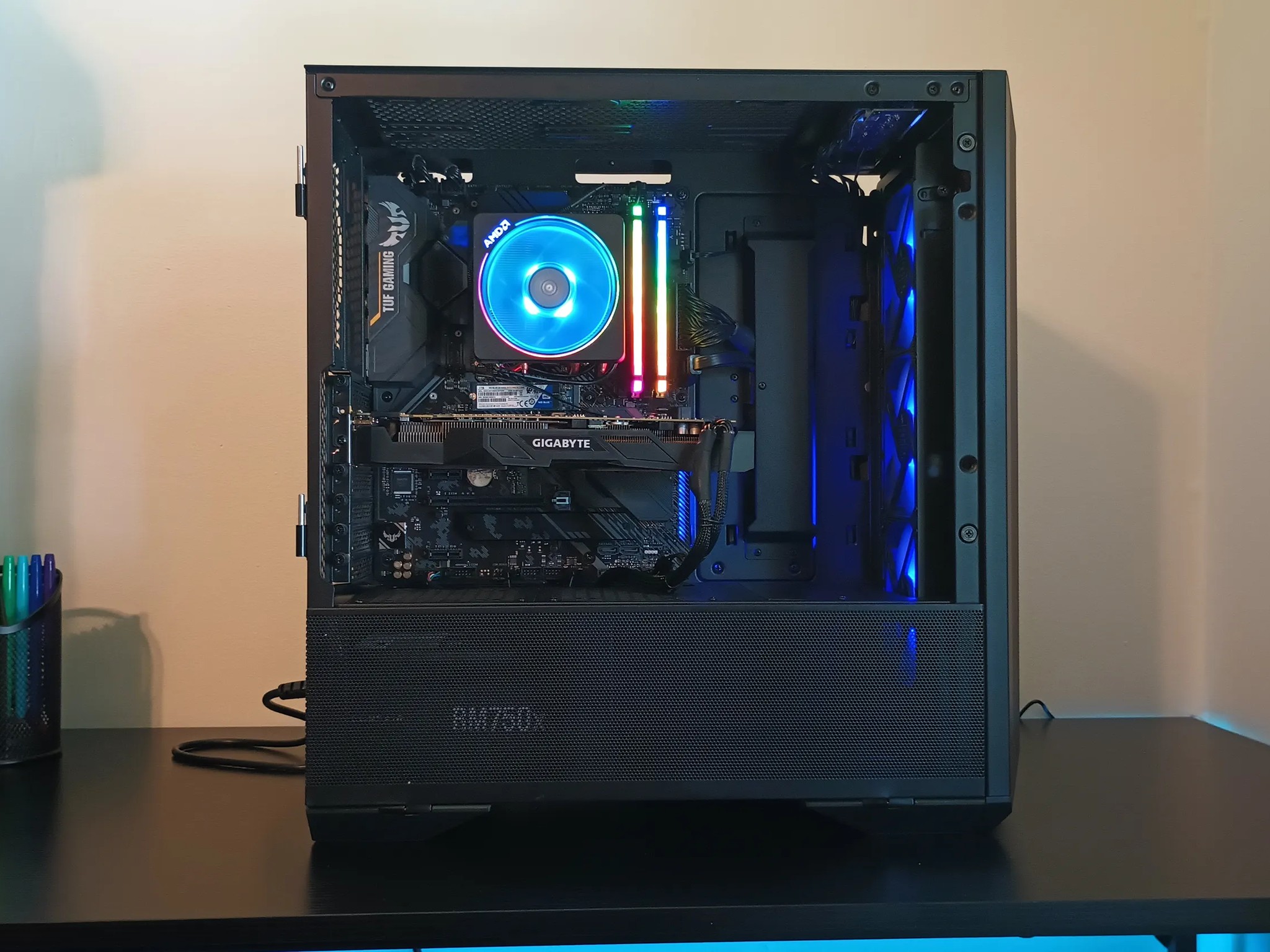 Summer Sale! Beginner's Dream Gaming PC! | R7 3700X | GTX 1070 8G | 16GB DDR4 RAM |